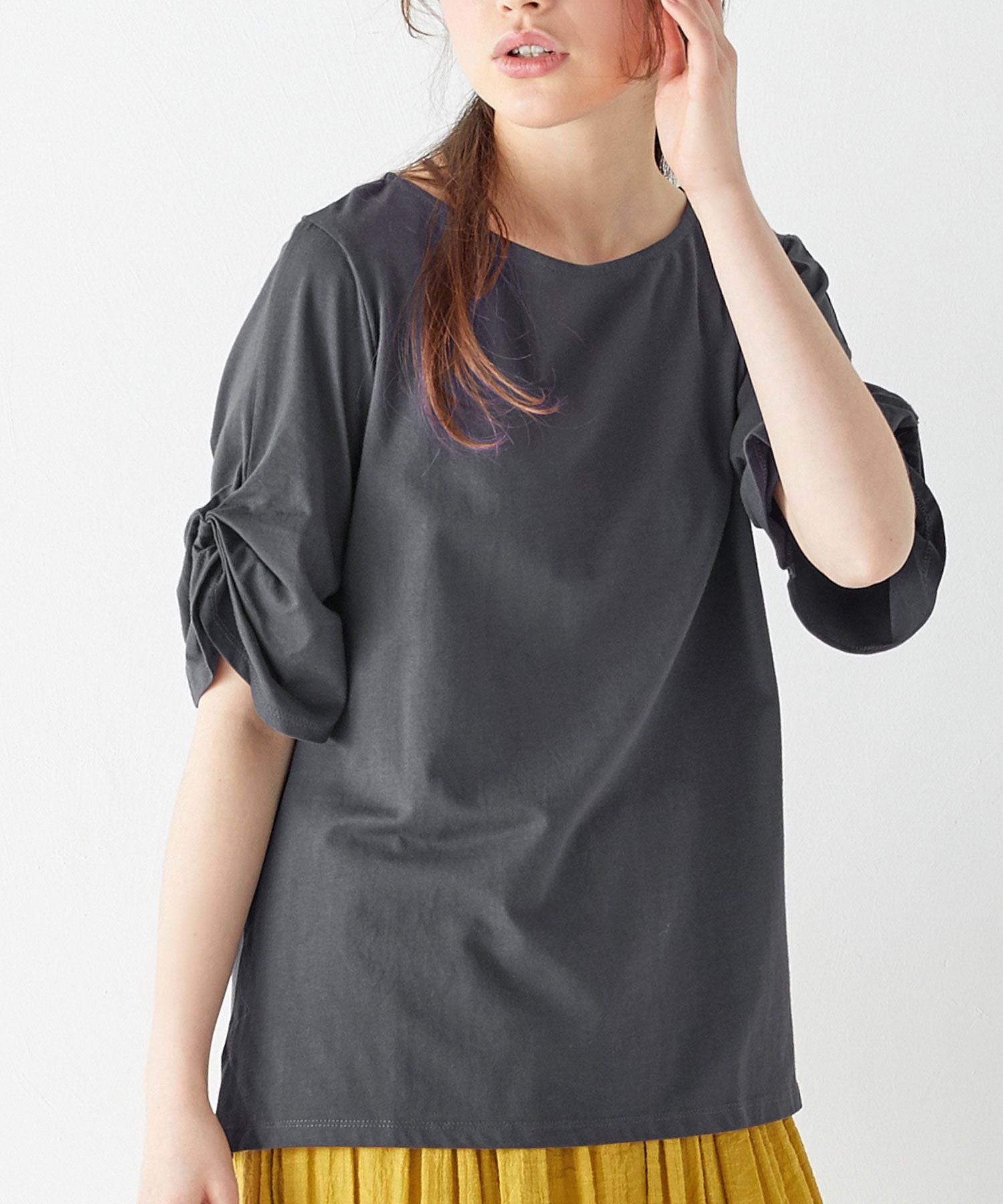 綿１００％袖タックＴシャツ,チャコール