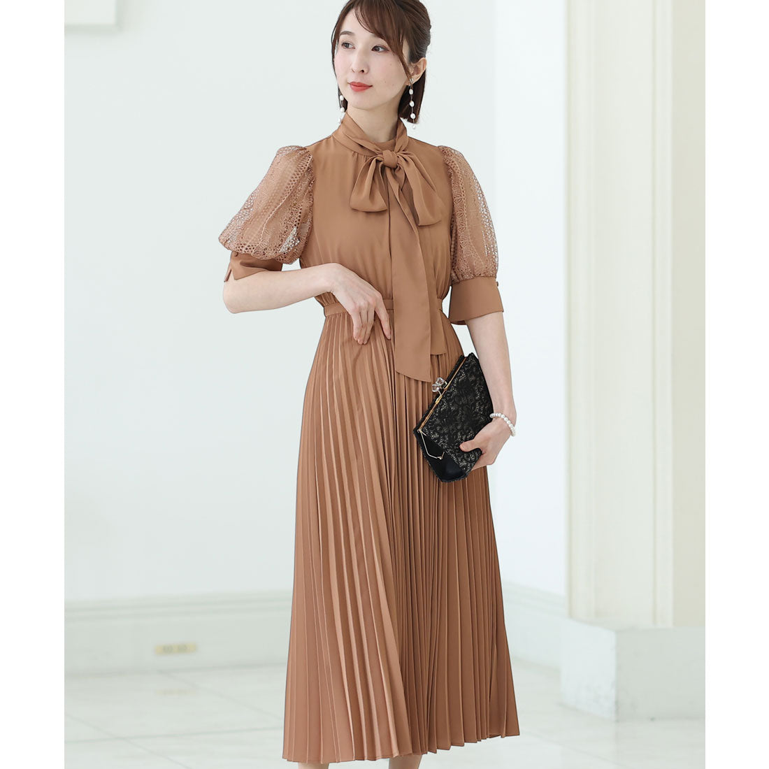 プールヴー PourVous ミモレ丈&袖ありフォーマルパフスリーブ大きいサイズ結婚式パーティードレス ワンピース 20代 30代 40代 （スモークピンク） スモークピンク