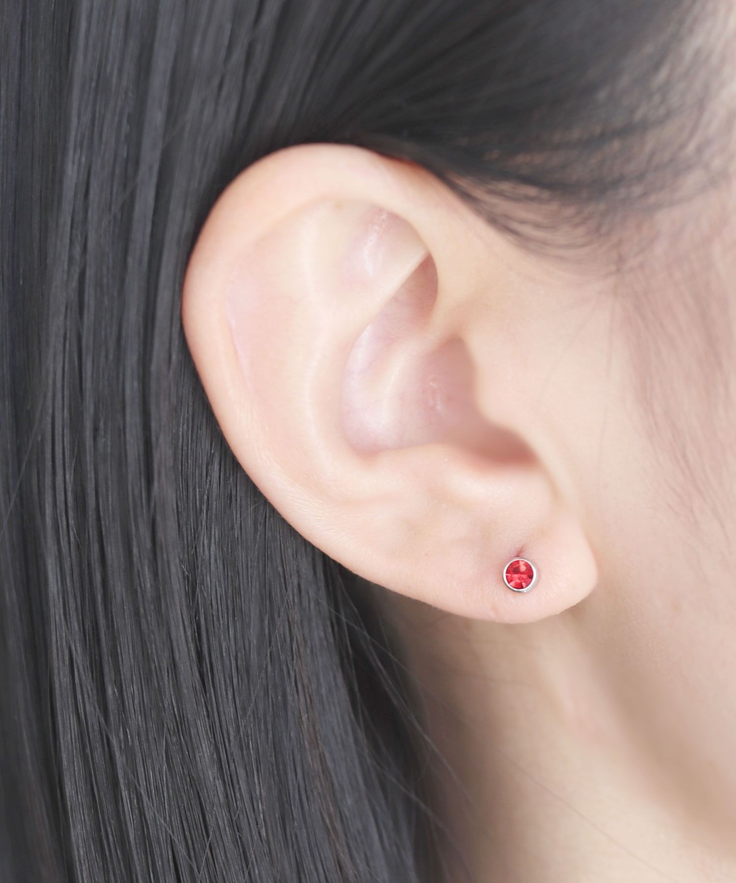 フロージュ florge 【誕生石シリーズ】金属アレルギー対応 一粒キュービックジルコニアステンレスピアス 5月エメラルド,シルバー