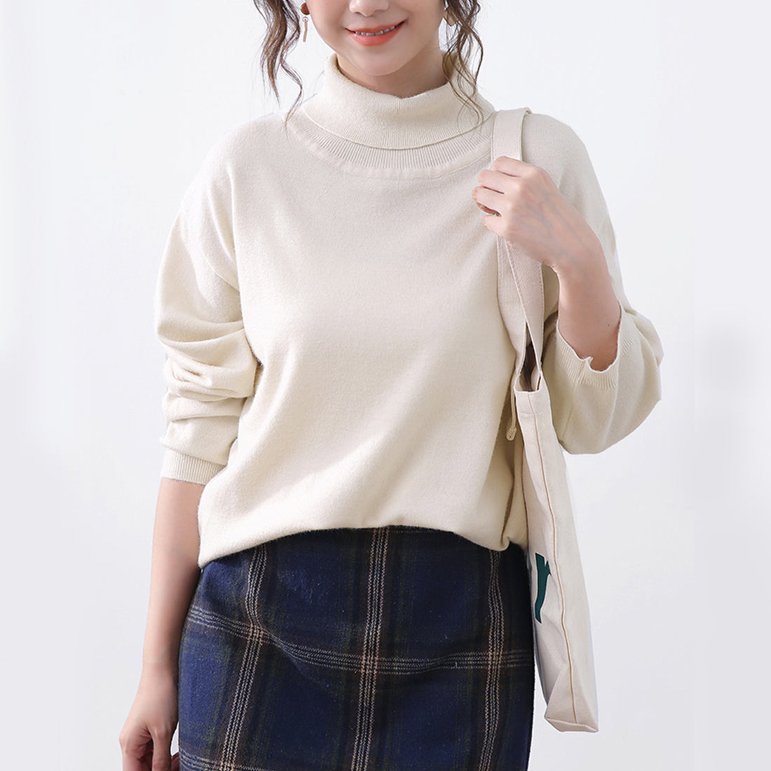 ドゥー ベル Doux Belle 秋新作 洗えるニット レディース/ トップス/ ニット カシミアタッチニット 長袖 秋 冬 オフィス （オフホワイト） オフホワイト