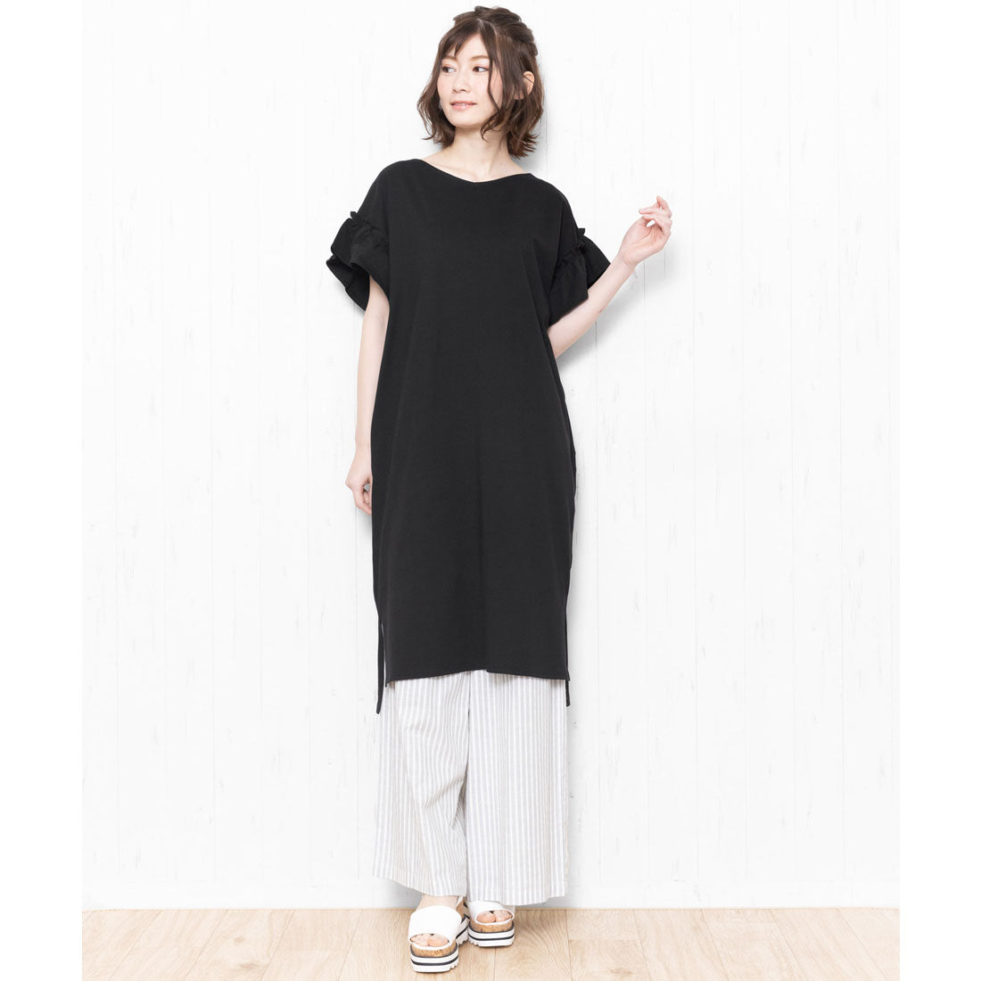 ミリアンデニ mili an deni 綿100％袖フリルTシャツワンピース （ブラック） ブラック