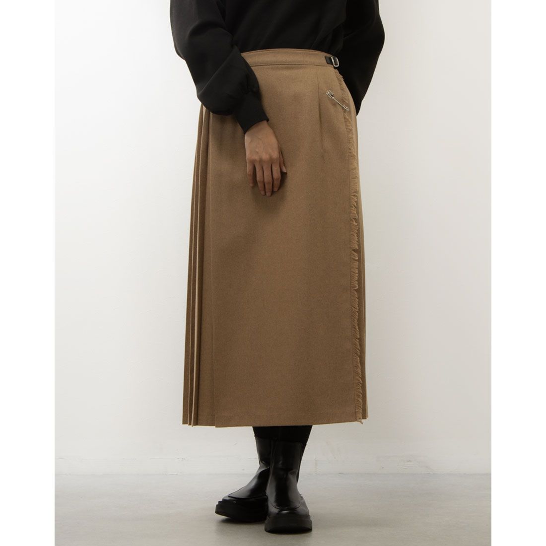 新品【O'neil of Dublin】アシンメトリーラップスカート O'neil of Dublin アシンメトリーラップスカート