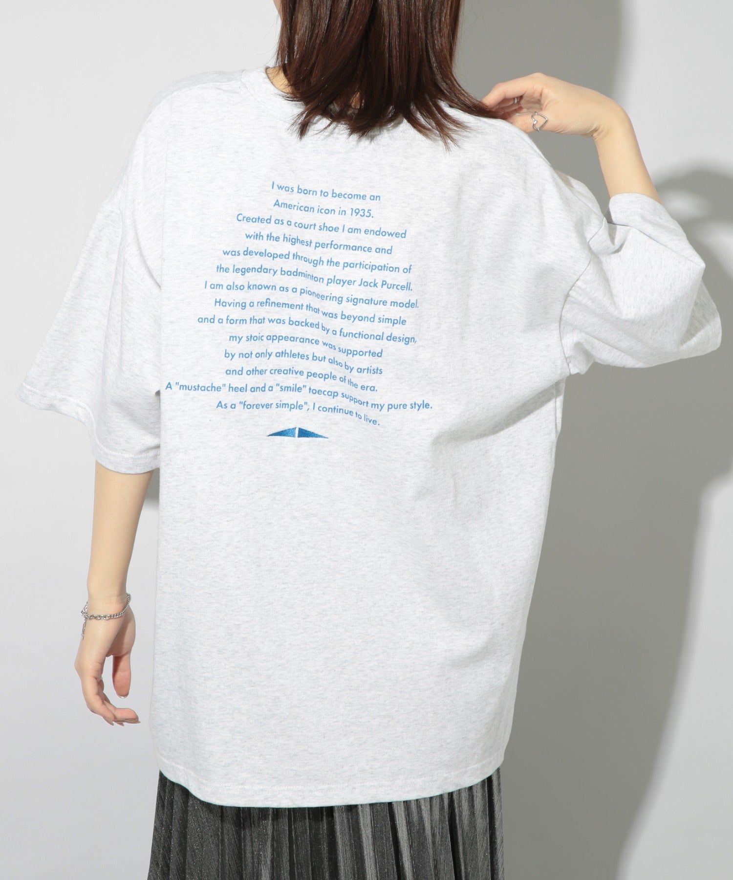 コンバース CONVERSE 【CONVERSE / コンバース】天竺 チャックテイラーグラフィック 半袖 Tシャツ オーバーサイズ バックプリント プリントT 4222ー4800 （L.GRY2） L.GRY2