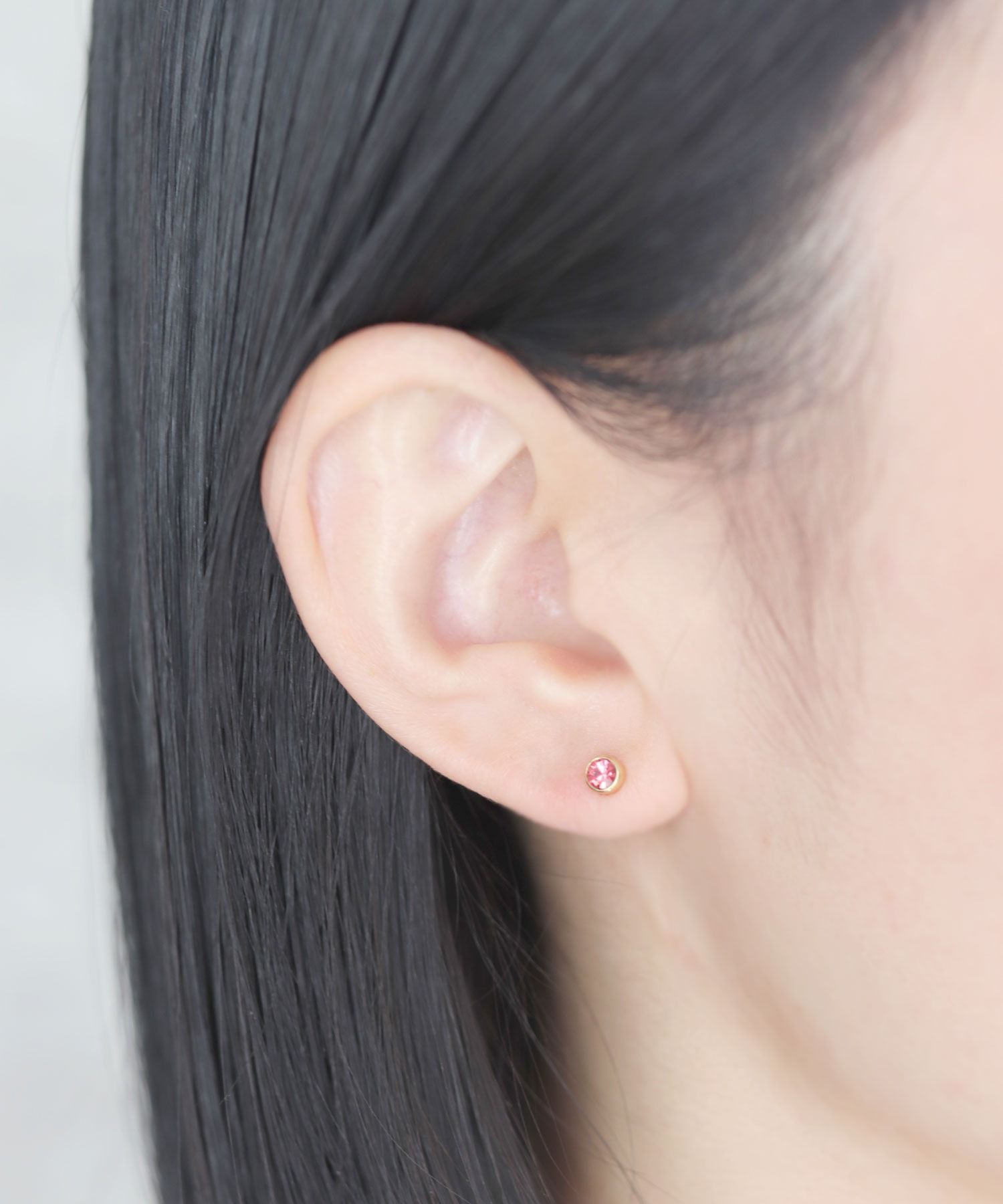 フロージュ florge 【誕生石シリーズ】金属アレルギー対応 一粒キュービックジルコニアステンレスピアス 5月エメラルド,ゴールド