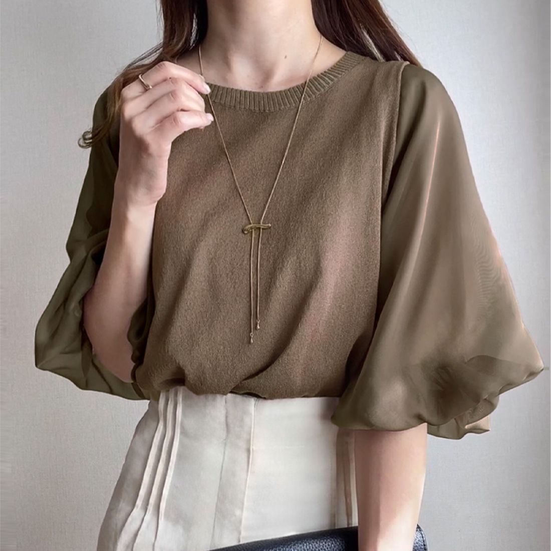 フィルー FILLOU FILLOU ドッキングシアーニット,グレージュ