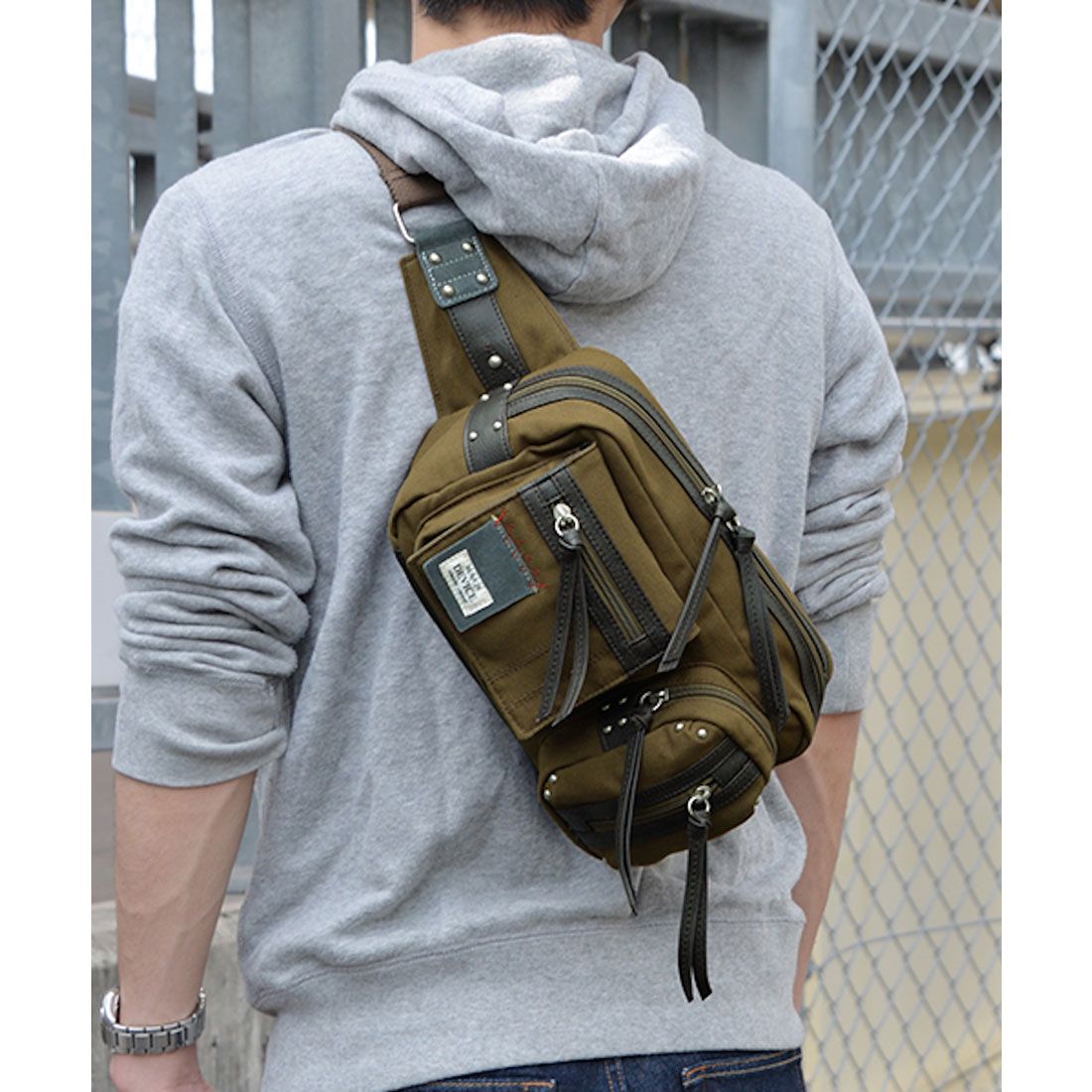 DEVICE Madison 2P Hip Bag