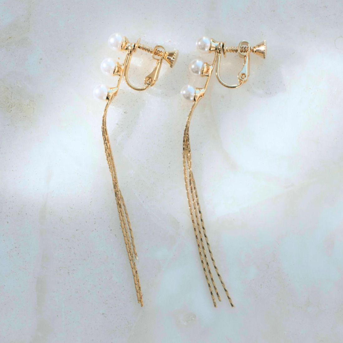 Pearl Charm Earrings,ゴールド