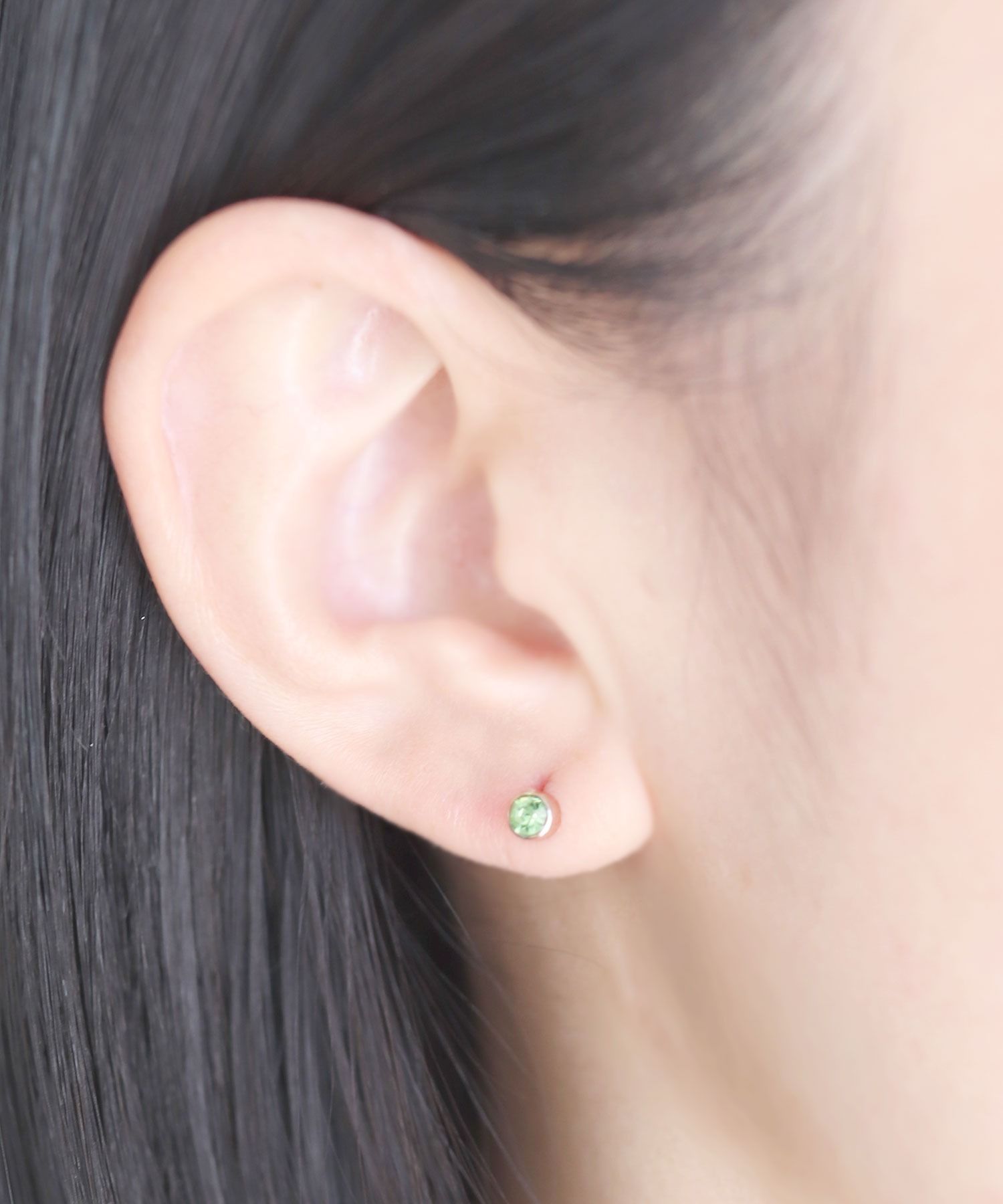 フロージュ florge 【誕生石シリーズ】金属アレルギー対応 一粒キュービックジルコニアステンレスピアス 5月エメラルド,ピンクゴールド