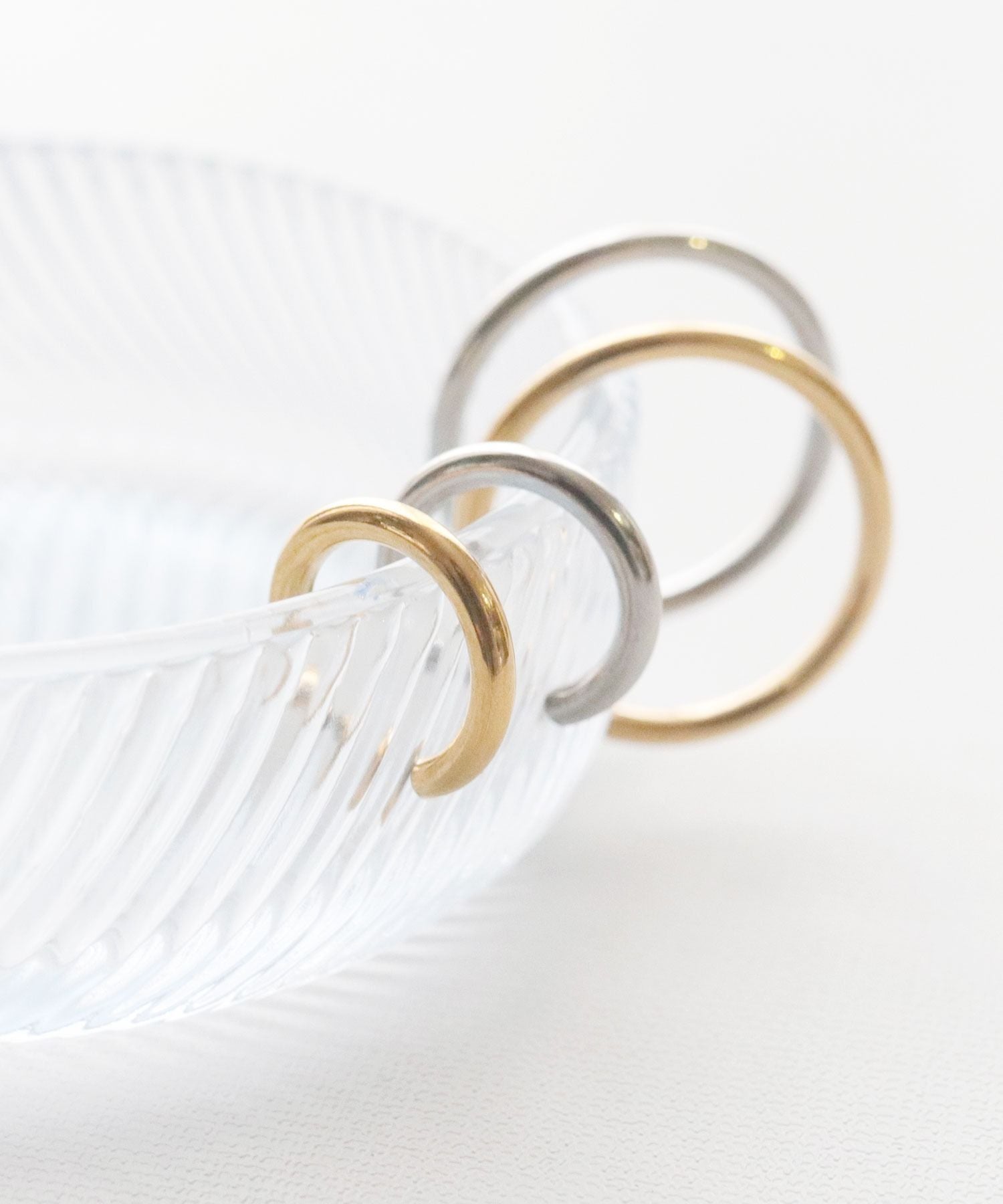 フロージュ florge 【7size展開】金属アレルギー対応 ステンレスシンプルフープイヤリング 12mm