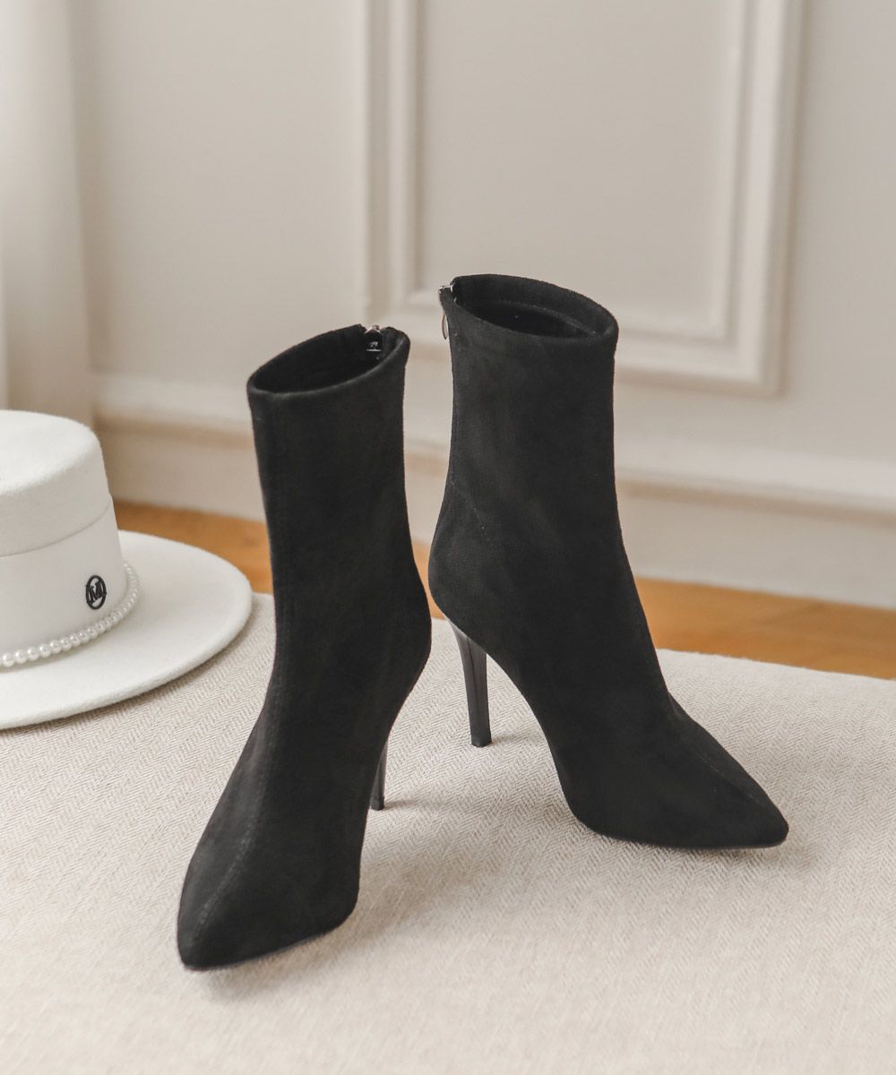 メゾンドラティール maison de LATIR 美シルエットの定番ショートブーツ ミュールパンプス