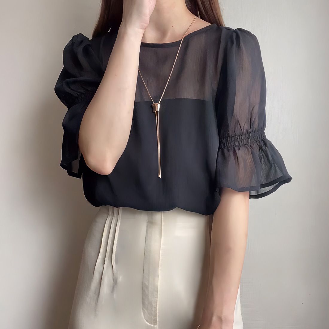 フィルー FILLOU FILLOU シアーフレアスリーブブラウス
