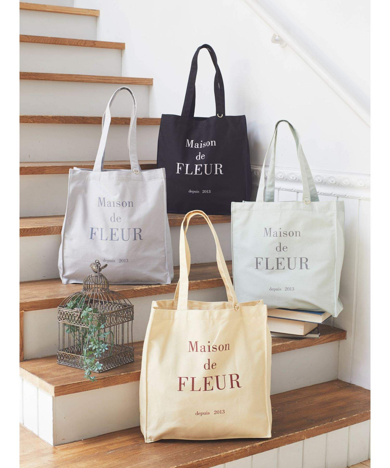 メゾン ド フルール Maison de FLEUR EC限定ブランドロゴプリントスクエアトートバッグ （イエロー） イエロー