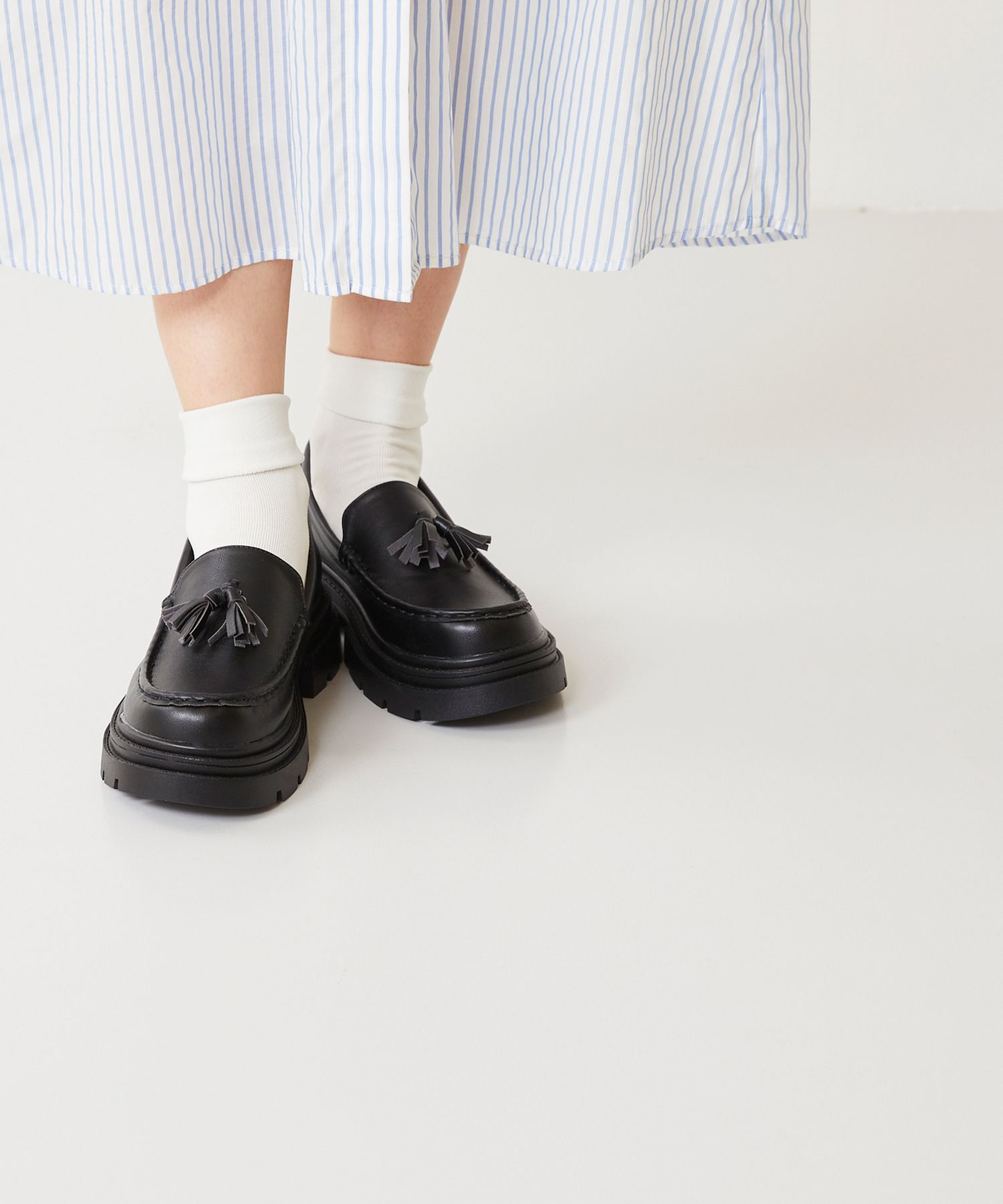 メヌエ Menue 厚底 トラックソール ローファー