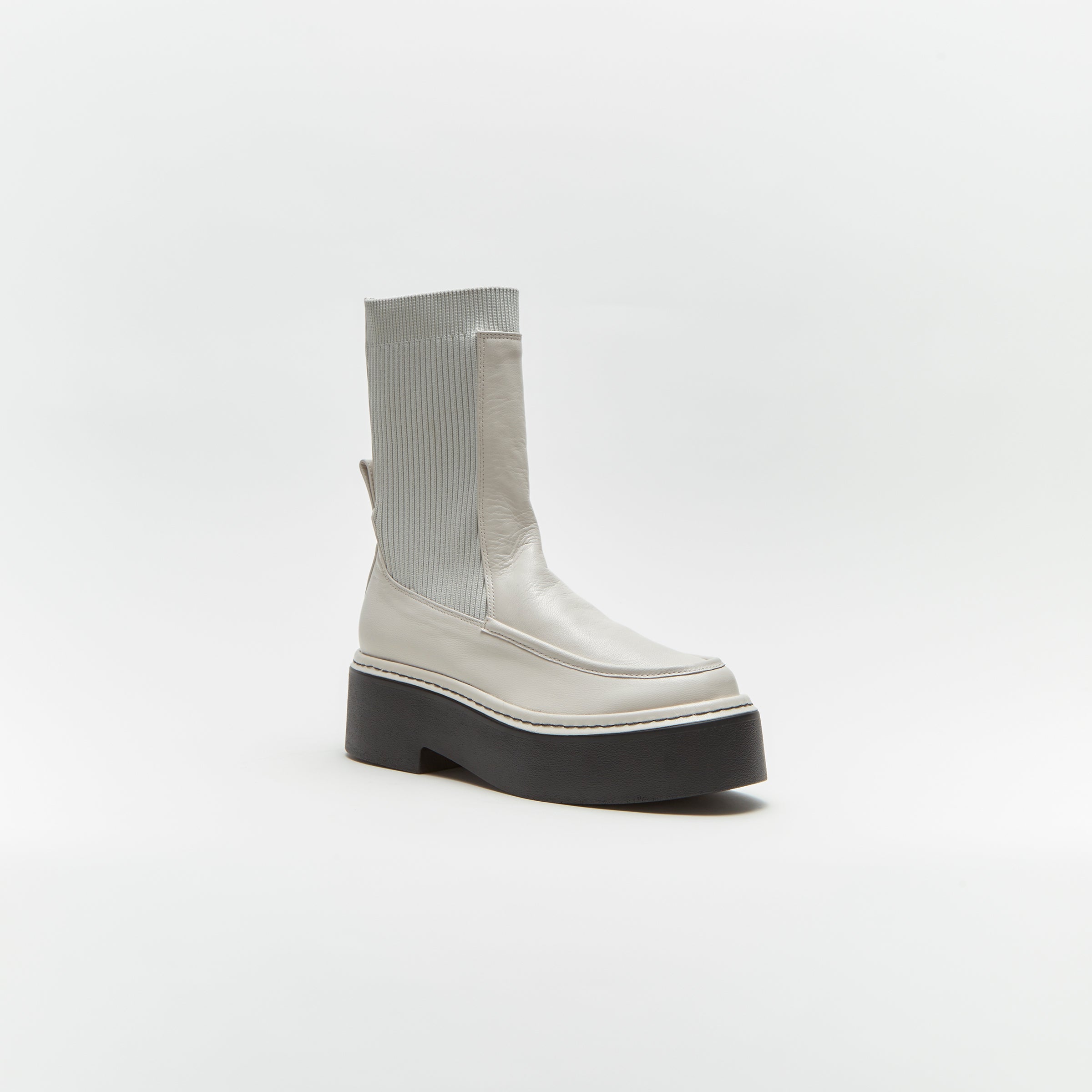 BUENA LEATHER BOOTS （OFF WHITE） OFF WHITE