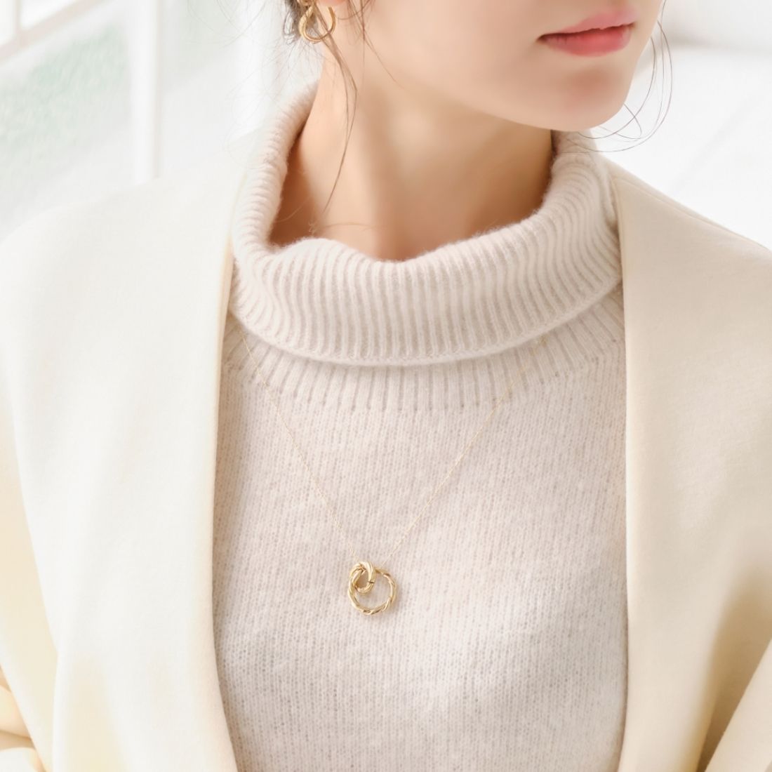 フィービィー Phoebe モードダブルリングペンダントネックレス