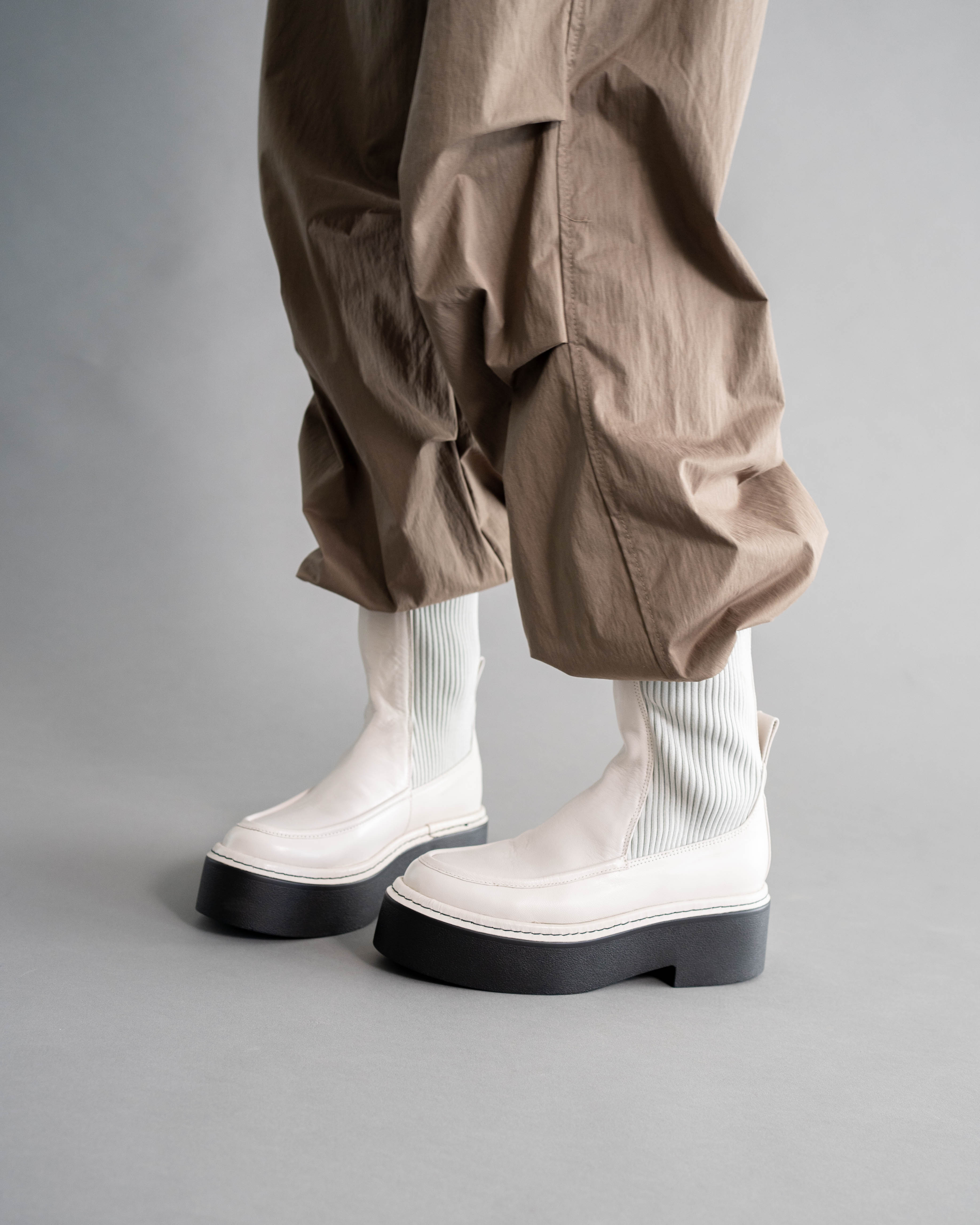 BUENA LEATHER BOOTS （OFF WHITE） OFF WHITE
