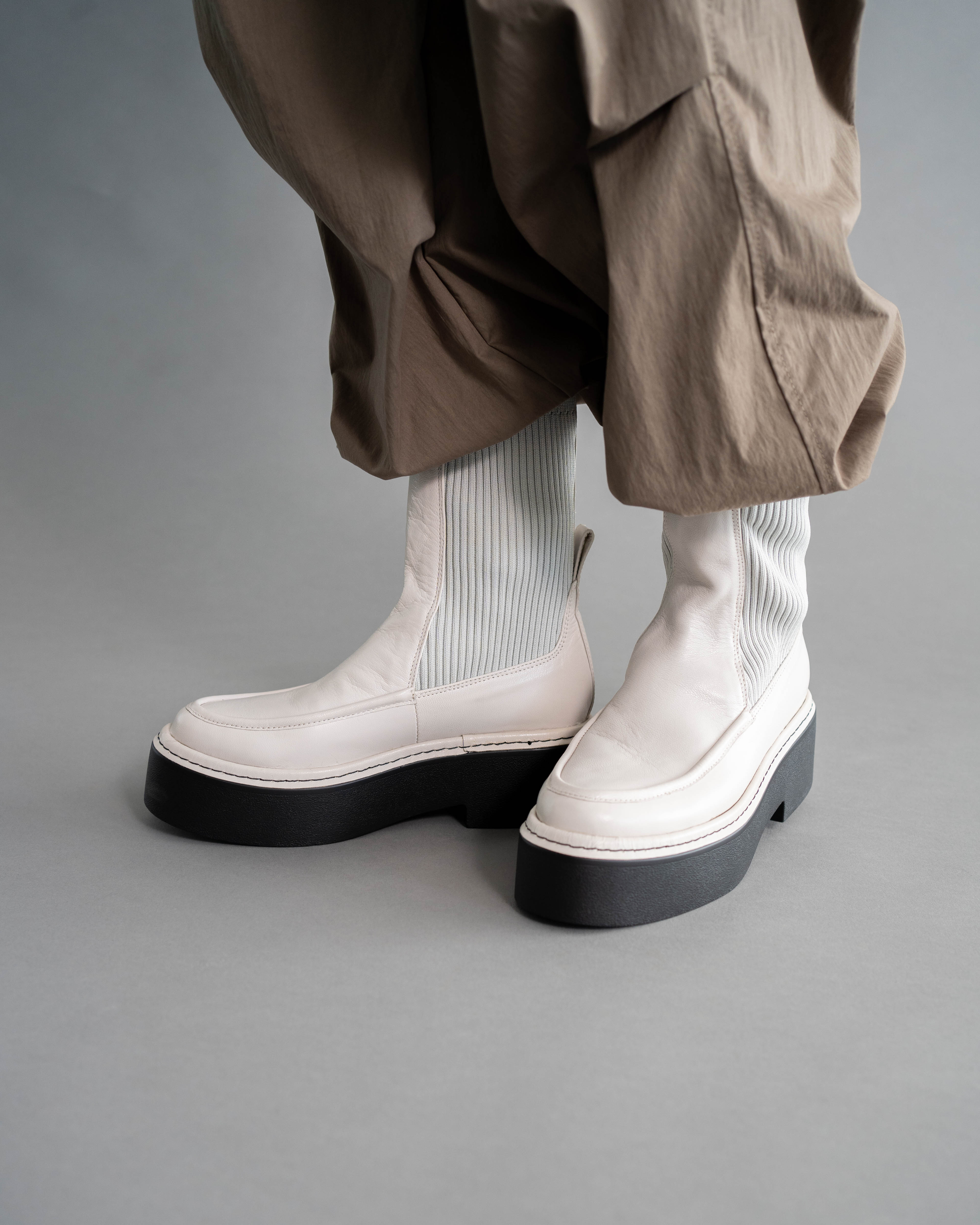 BUENA LEATHER BOOTS （OFF WHITE） OFF WHITE
