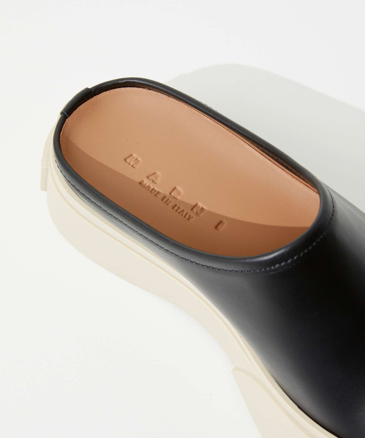 マルニ MARNI SNZW018502 P2722 サンダル レディース シューズ パブロクロッグ SMOOTH LEATHER PABLO CLOGS