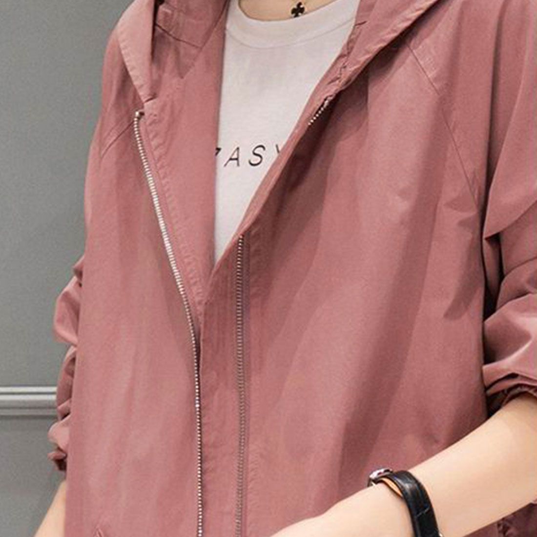 アミュレット Amulet マウンテンパーカー レディース アウター 春 秋 秋服 冬服 無地 フード 10代 20代 30代 体型カバー カジュアル ポケット 長袖