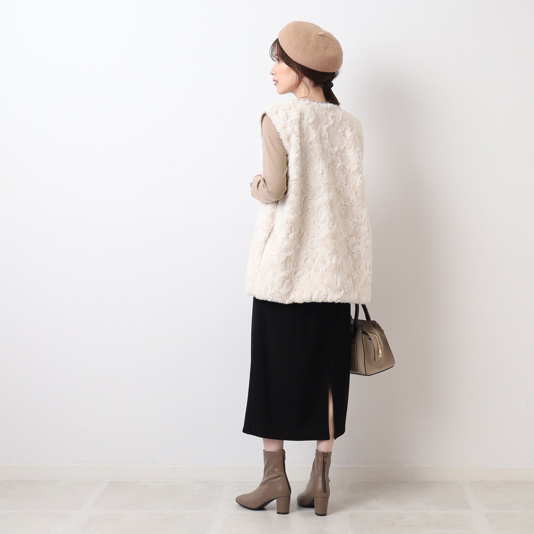 シューラルー SHOO・LA・RUE メロー使いボトルネック長袖インナー