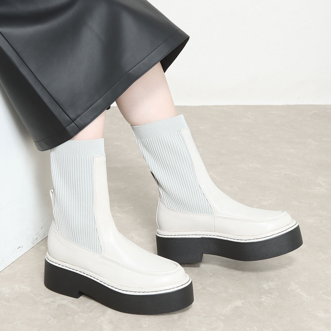 BUENA LEATHER BOOTS （OFF WHITE） OFF WHITE