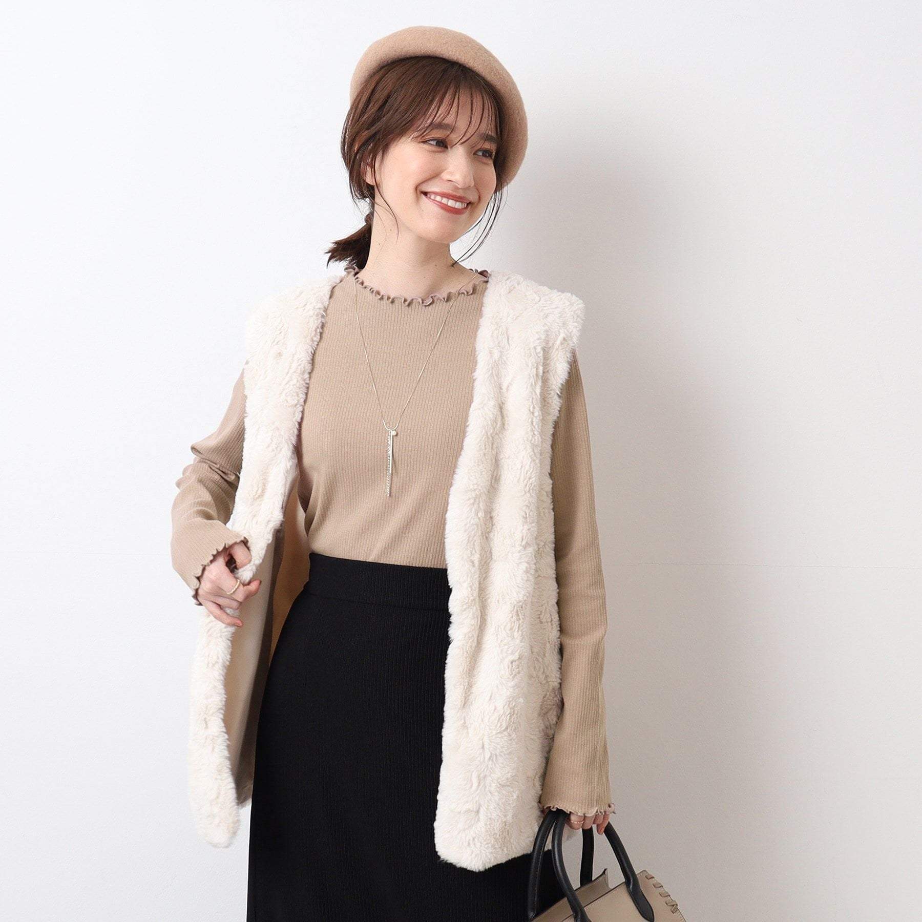 シューラルー SHOO・LA・RUE メロー使いボトルネック長袖インナー