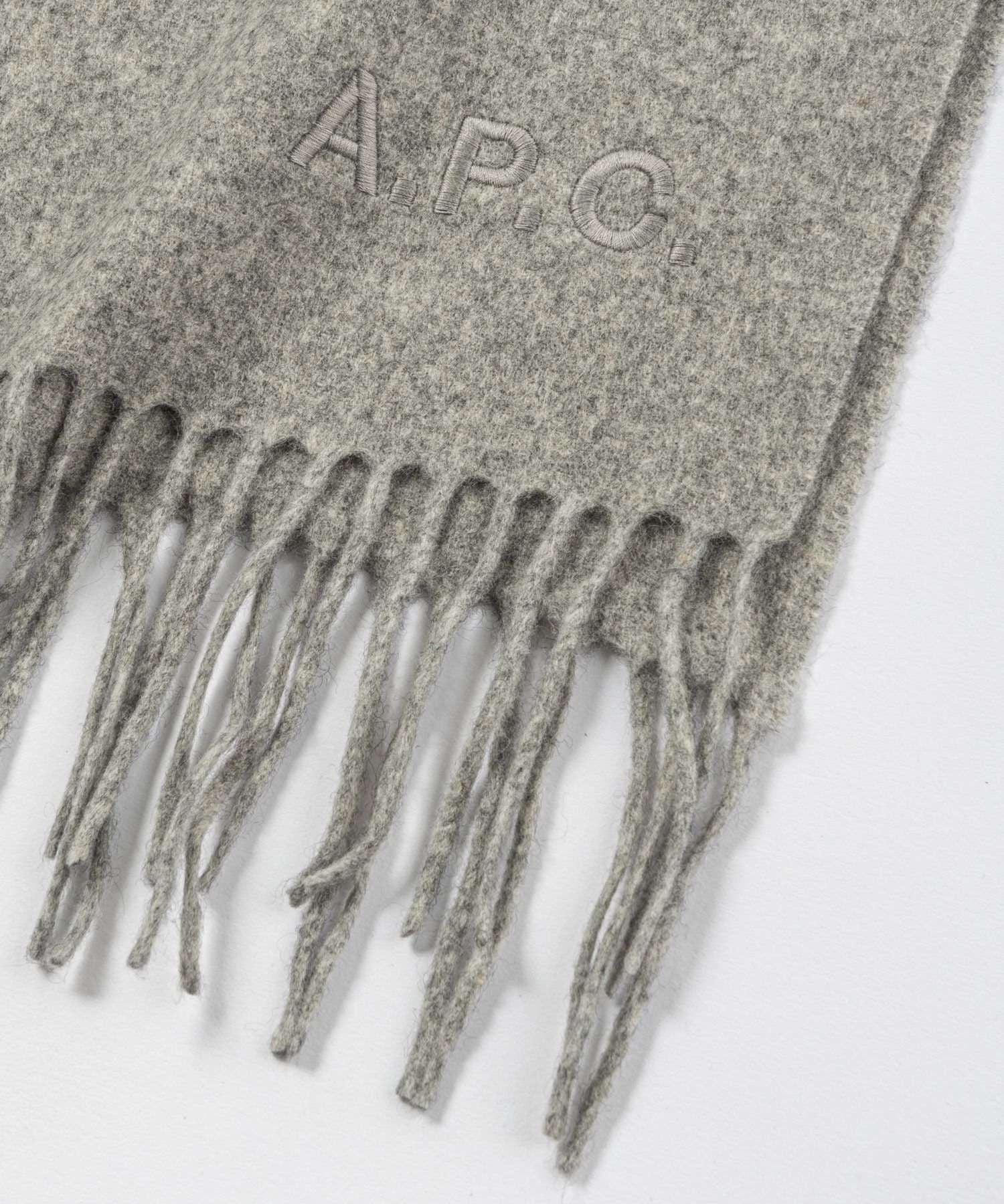アーペーセー A.P.C. WOAFE M15170 マフラー レディース アパレル ウール ストール echarpe alix brodee 200×75 無地 大判