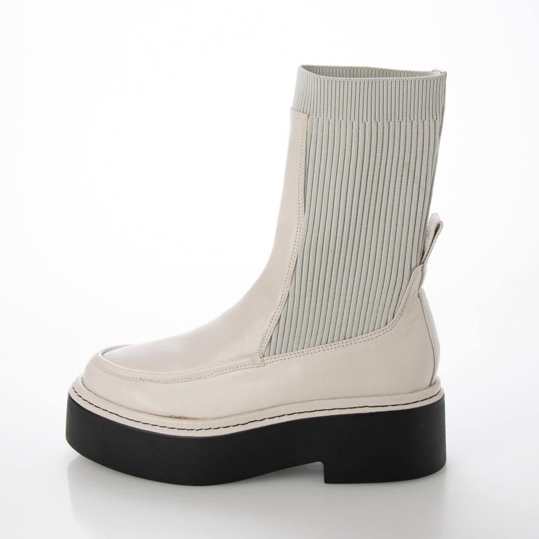 BUENA LEATHER BOOTS （OFF WHITE） OFF WHITE