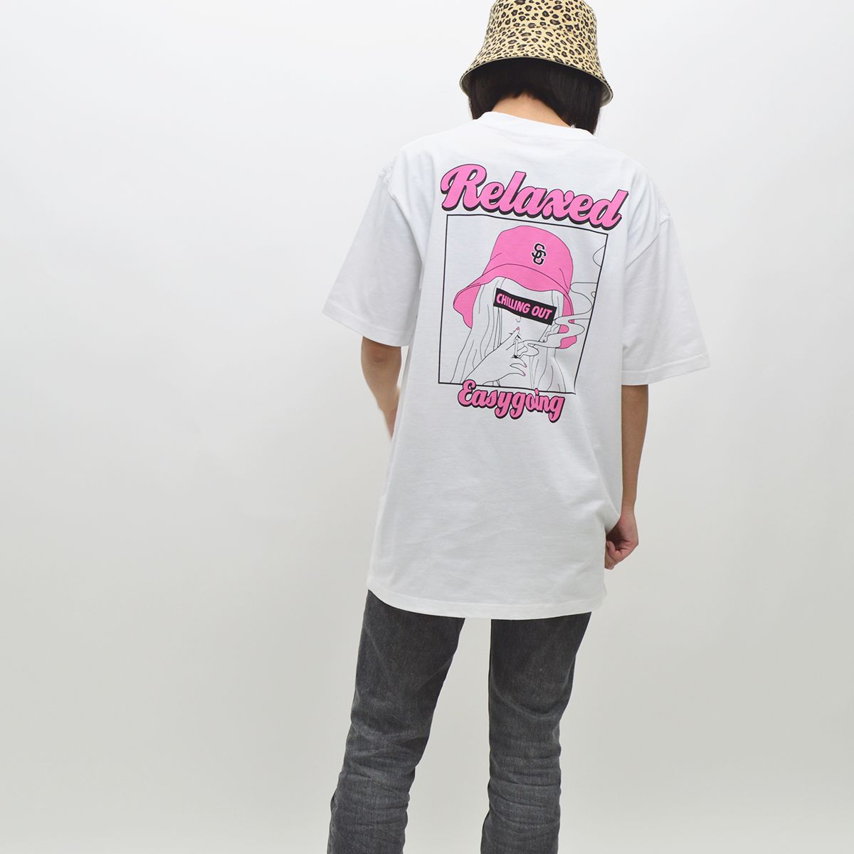 モディッシュガゼ MODISH GAZE スモーキングガール Relaxed半袖Tシャツ