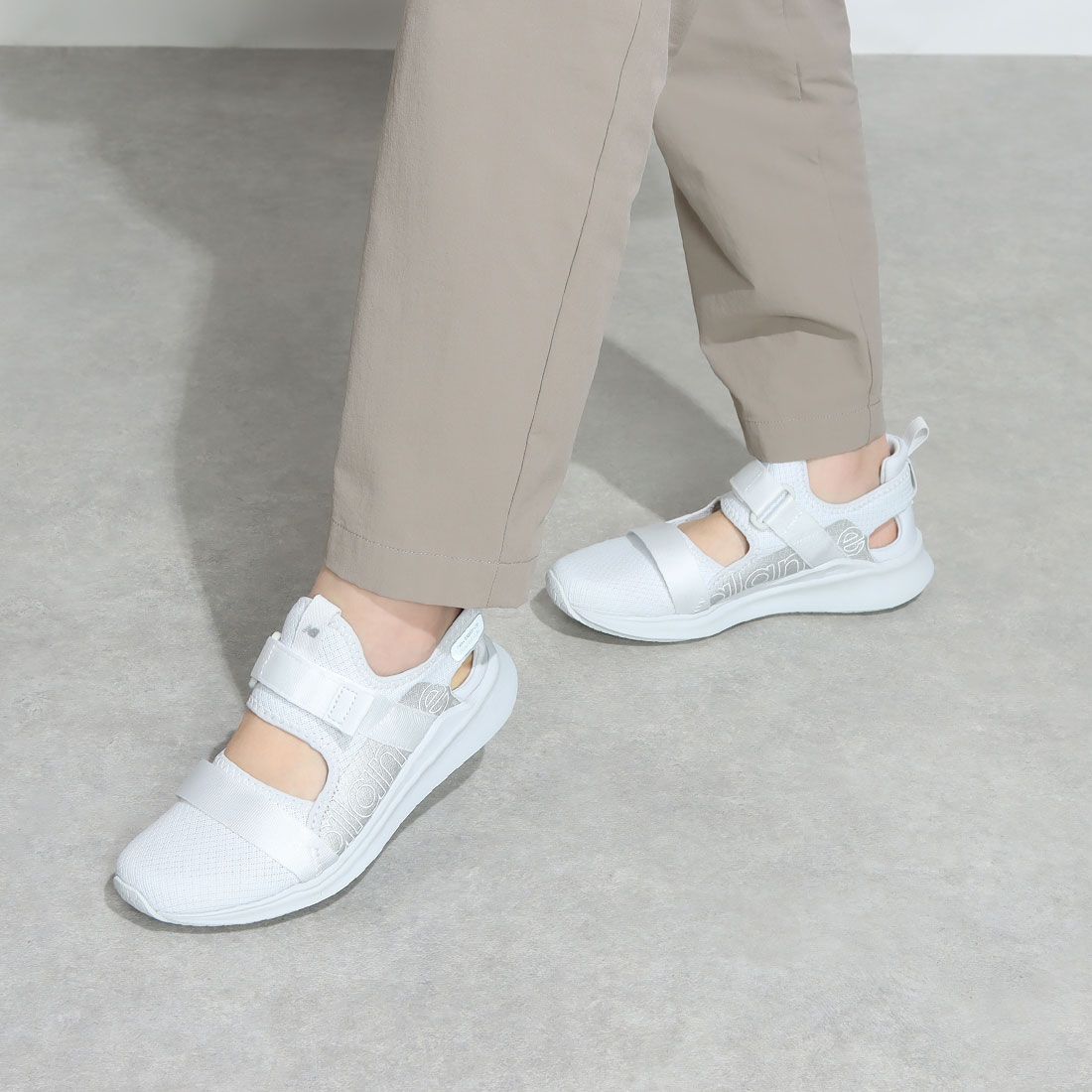 ニューバランス New Balance レディース スニーカー WPHERS