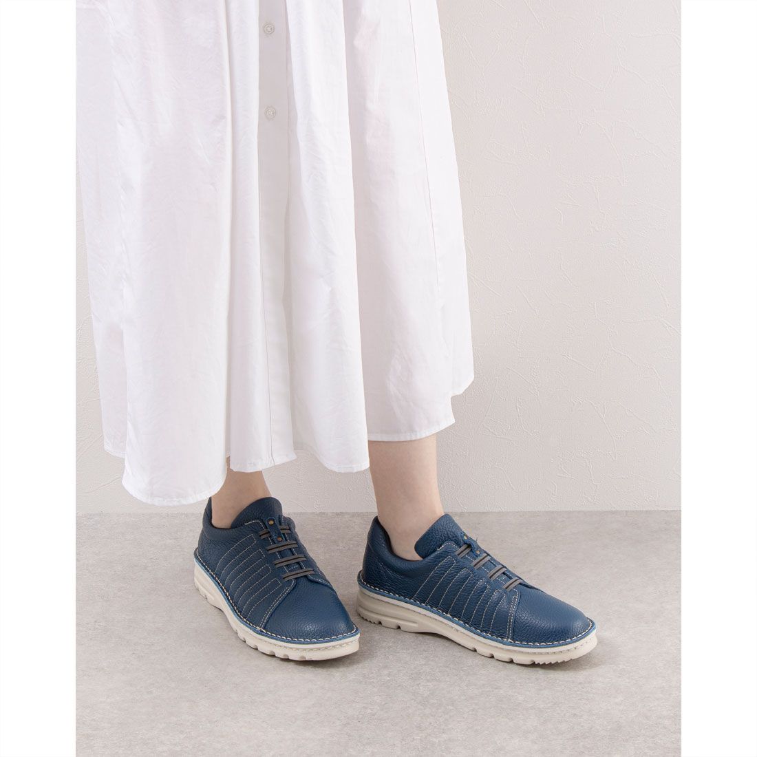 Dola ASW Lightweight 4E Comfort Shoes