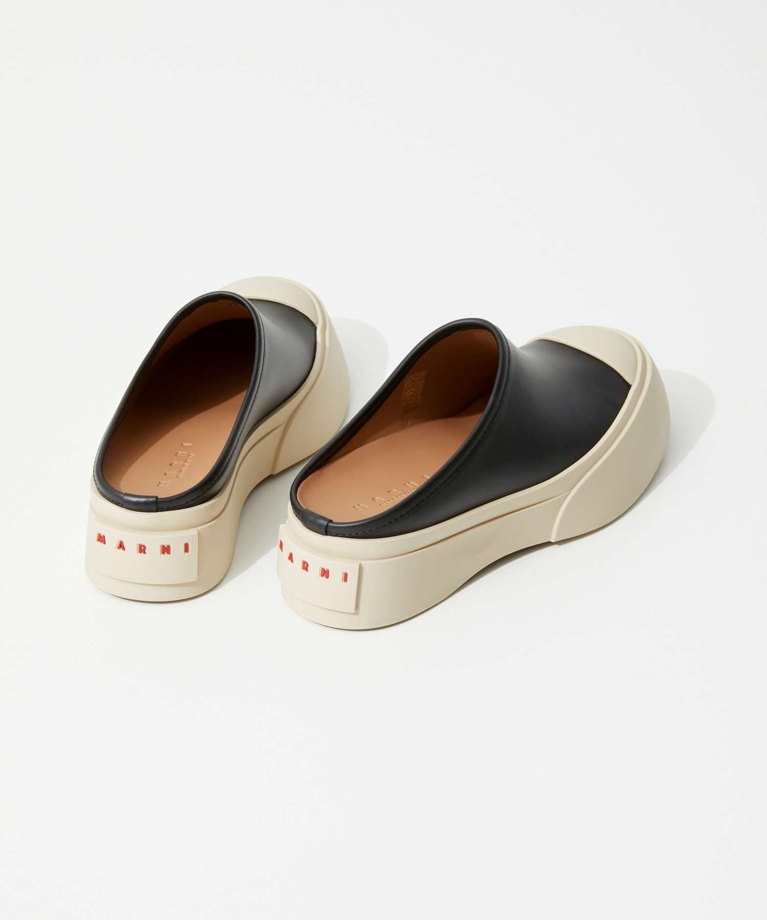 マルニ MARNI SNZW018502 P2722 サンダル レディース シューズ パブロクロッグ SMOOTH LEATHER PABLO CLOGS