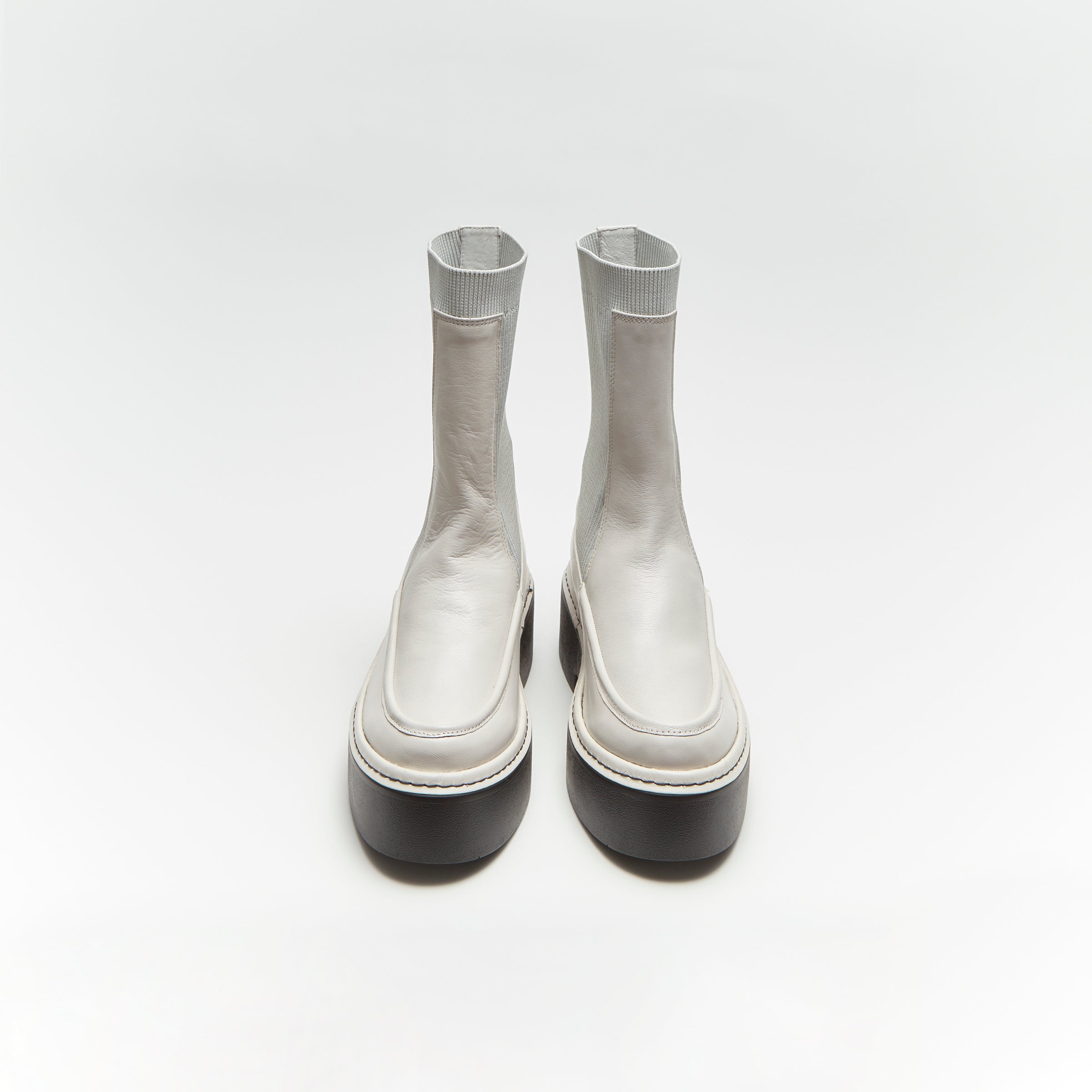 BUENA LEATHER BOOTS （OFF WHITE） OFF WHITE