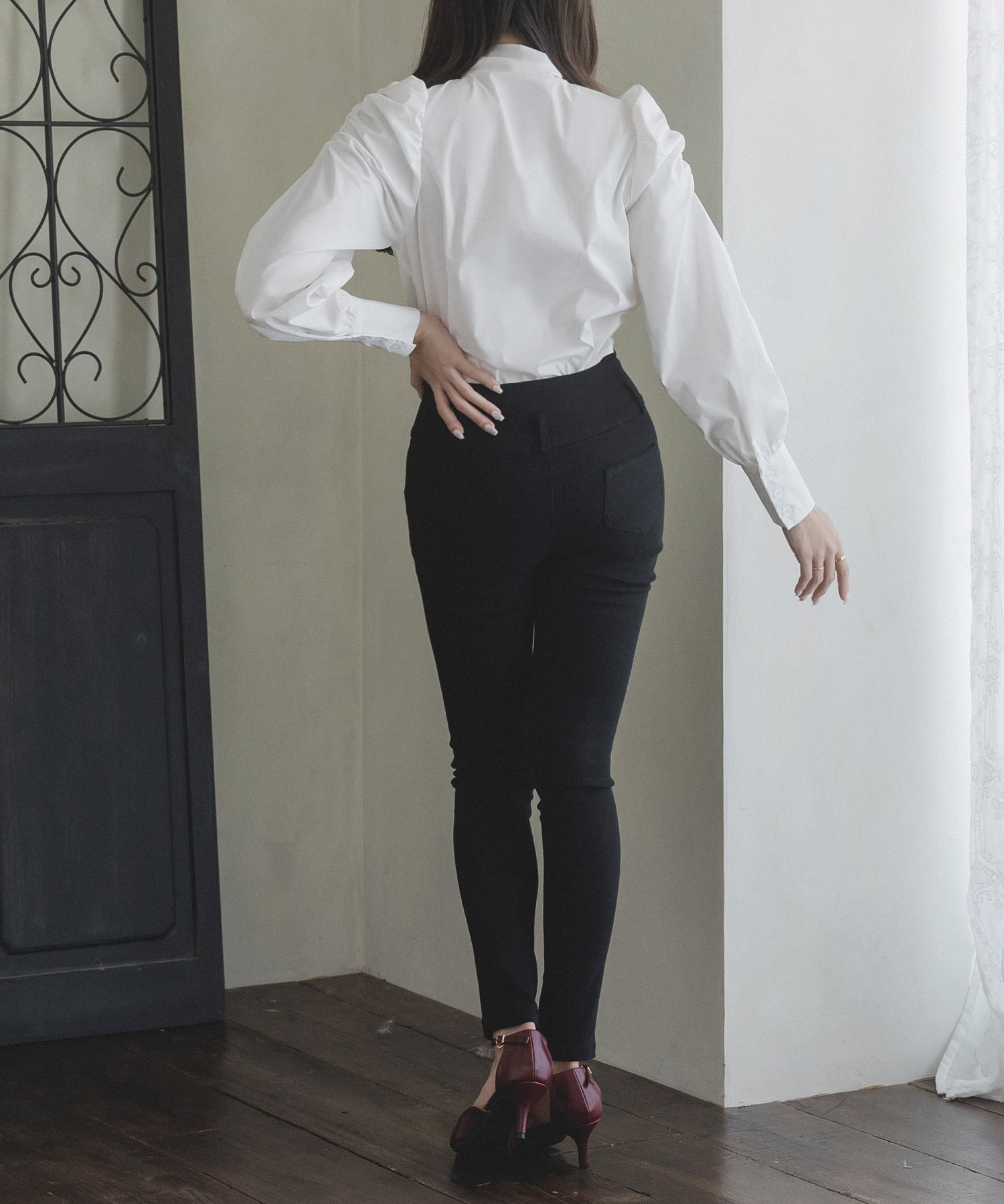ジュリアブティック JULIA BOUTIQUE ボウタイパワショルブラウス/23530 （White） ホワイト