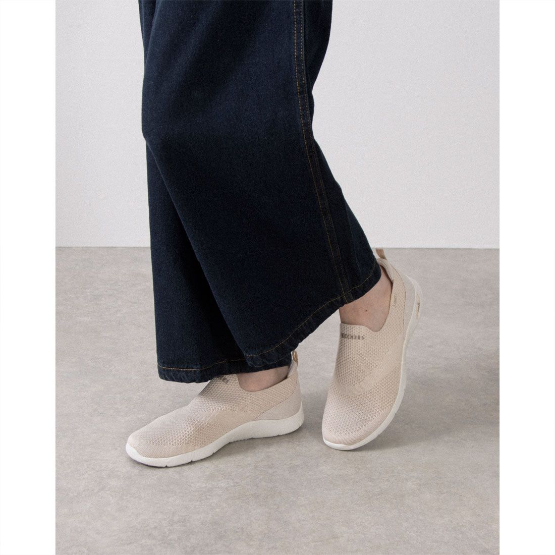 スケッチャーズ SKECHERS レディース スニーカー スリッポン ARCH FIT REFINE-IRIS 104545