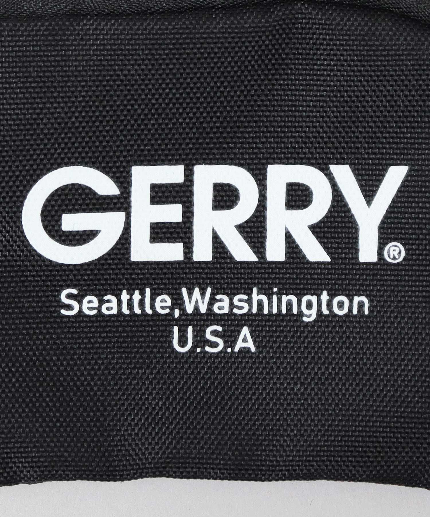 ジェリー GERRY 撥水加工 リサイクルポリエステル 3連ポーチ マルチショルダーバッグ スマホケース ネックポーチ
