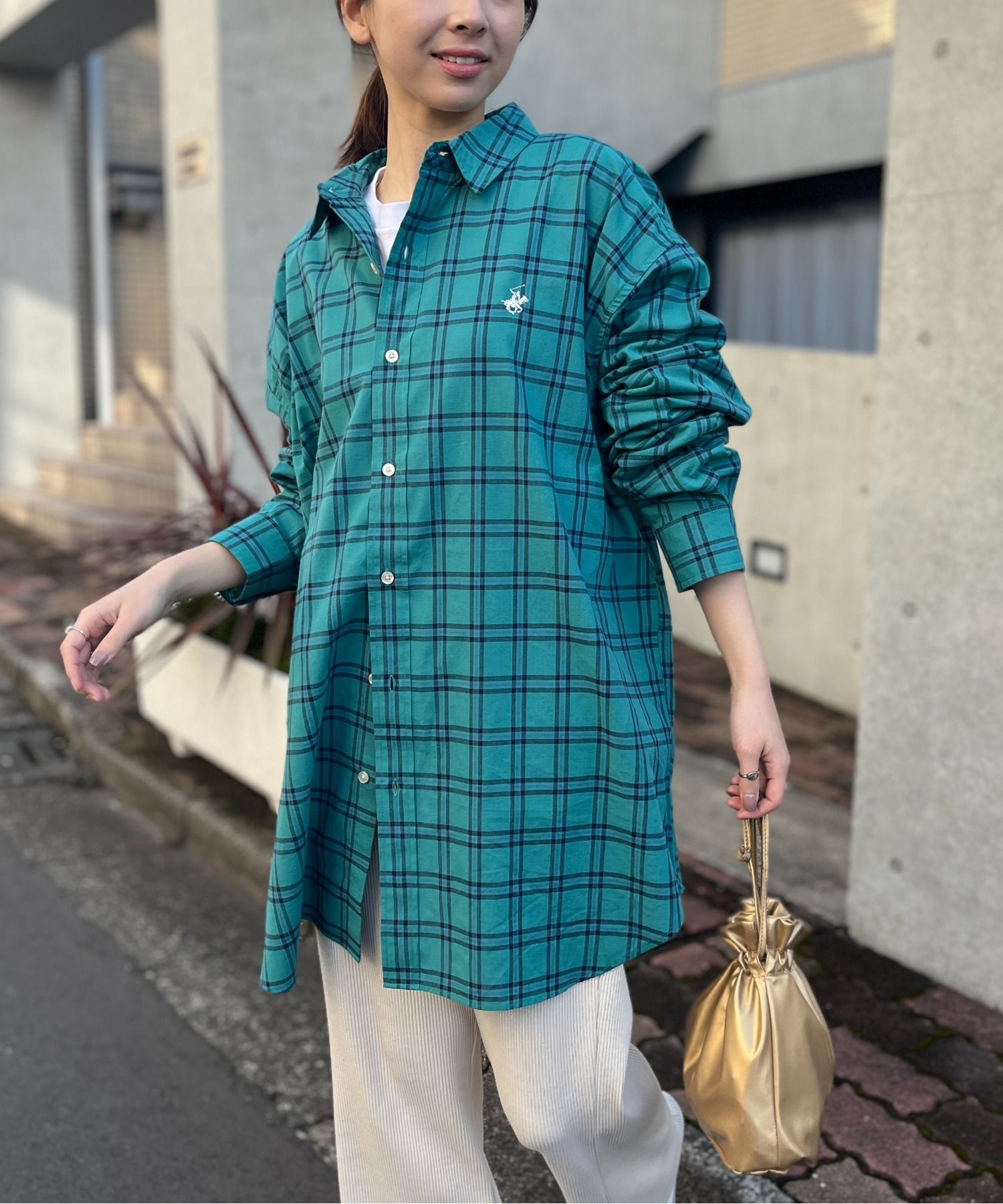 ビバリーヒルズポロクラブ BEVERLY HILLS POLO CLUB 【BEVERLY HILLS POLO CLUB】ワンポイントロゴBIGシルエット長袖シャツ 4187ー0140