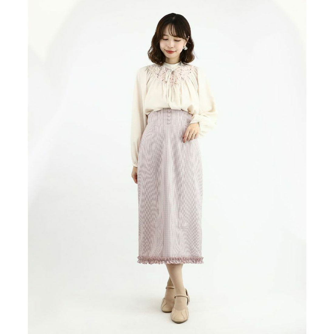 アンアナザーアンジェラス an another angelus フラワーペタルセパレートパンプス(Fi.n.t) （L/BEIGE） L/BEIGE