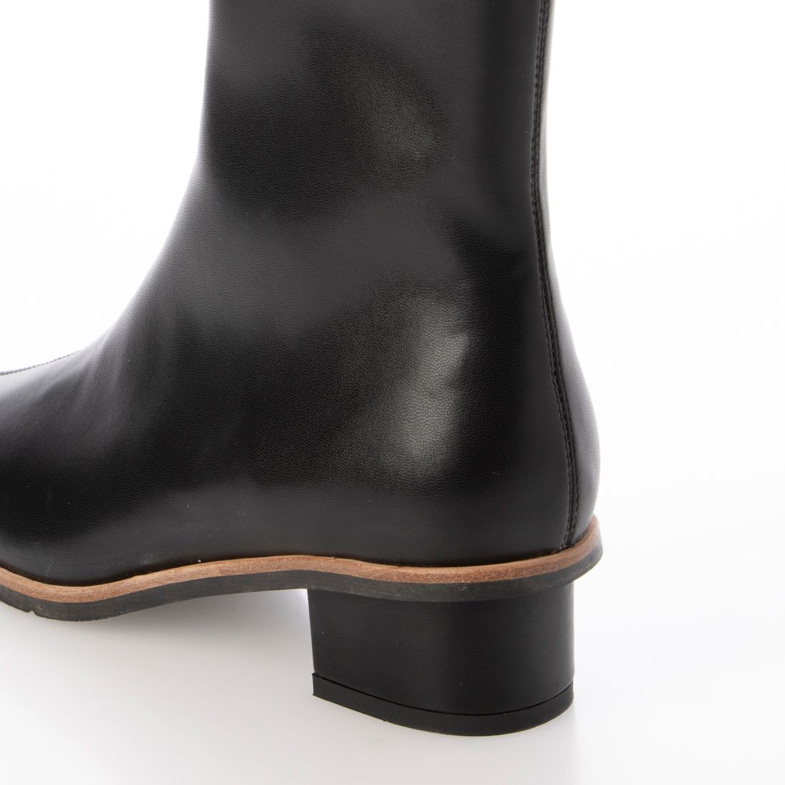 モード エ ジャコモ カリーノ MODE ET JACOMO carino スクエアトゥショートブーツ