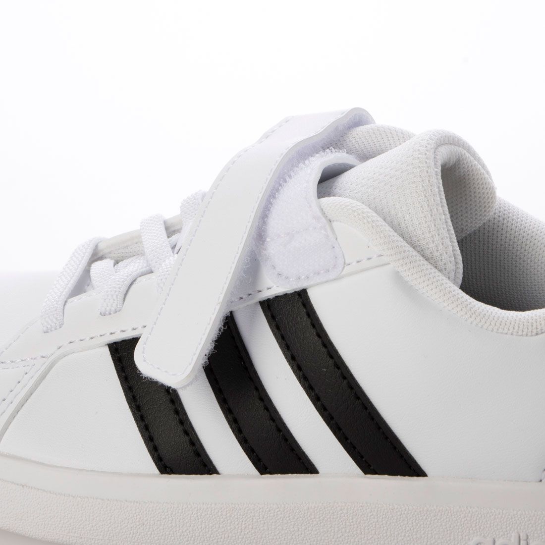 GRANDCOURT 2.0 EL C　adidas