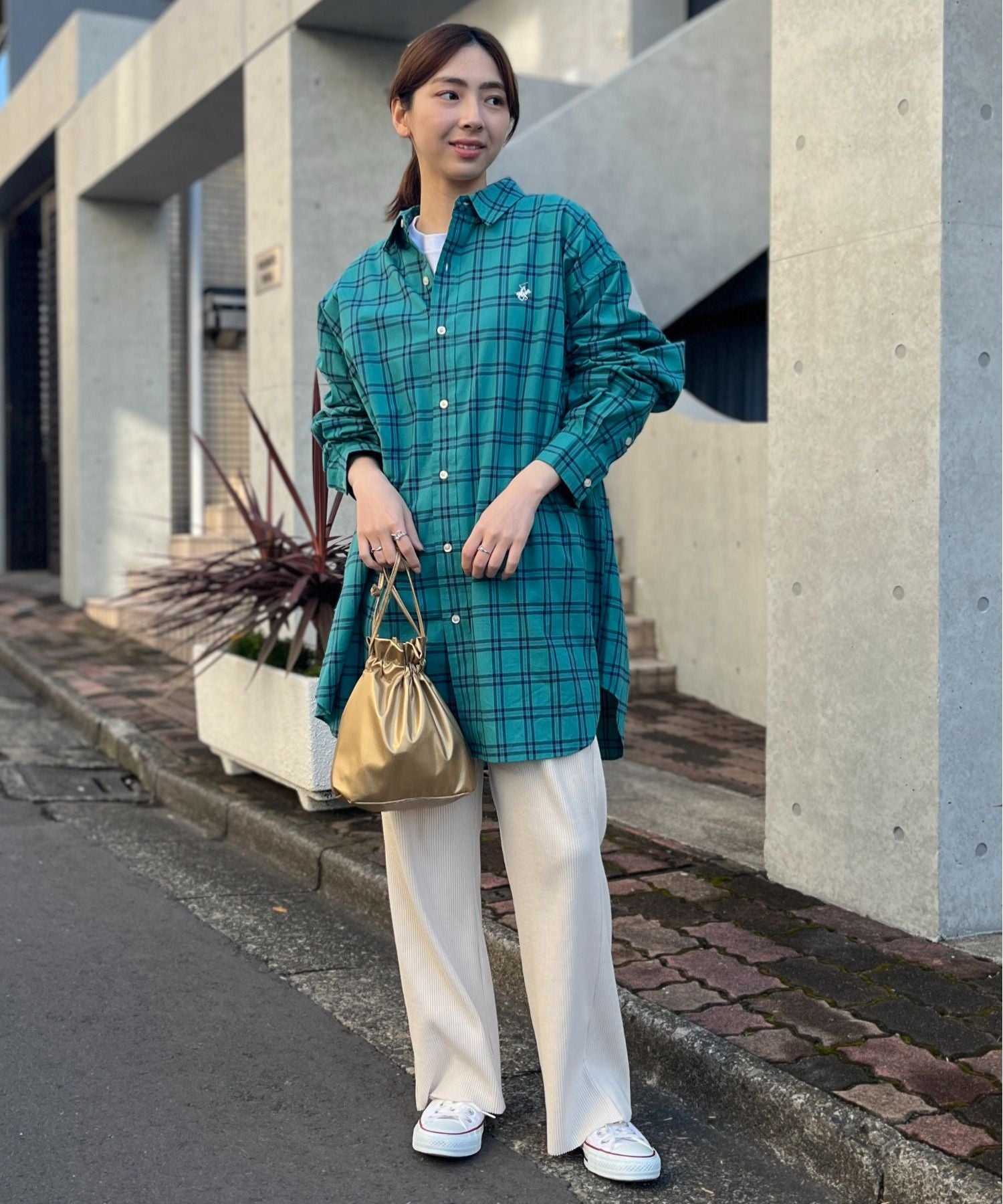 ビバリーヒルズポロクラブ BEVERLY HILLS POLO CLUB 【BEVERLY HILLS POLO CLUB】ワンポイントロゴBIGシルエット長袖シャツ 4187ー0140