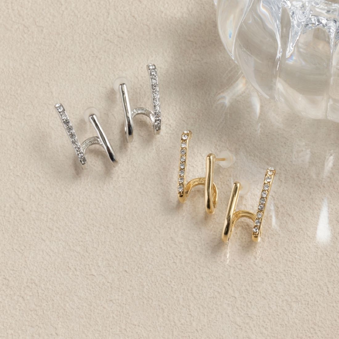 フィービィー Phoebe ダブルライングリッタービジューピアス