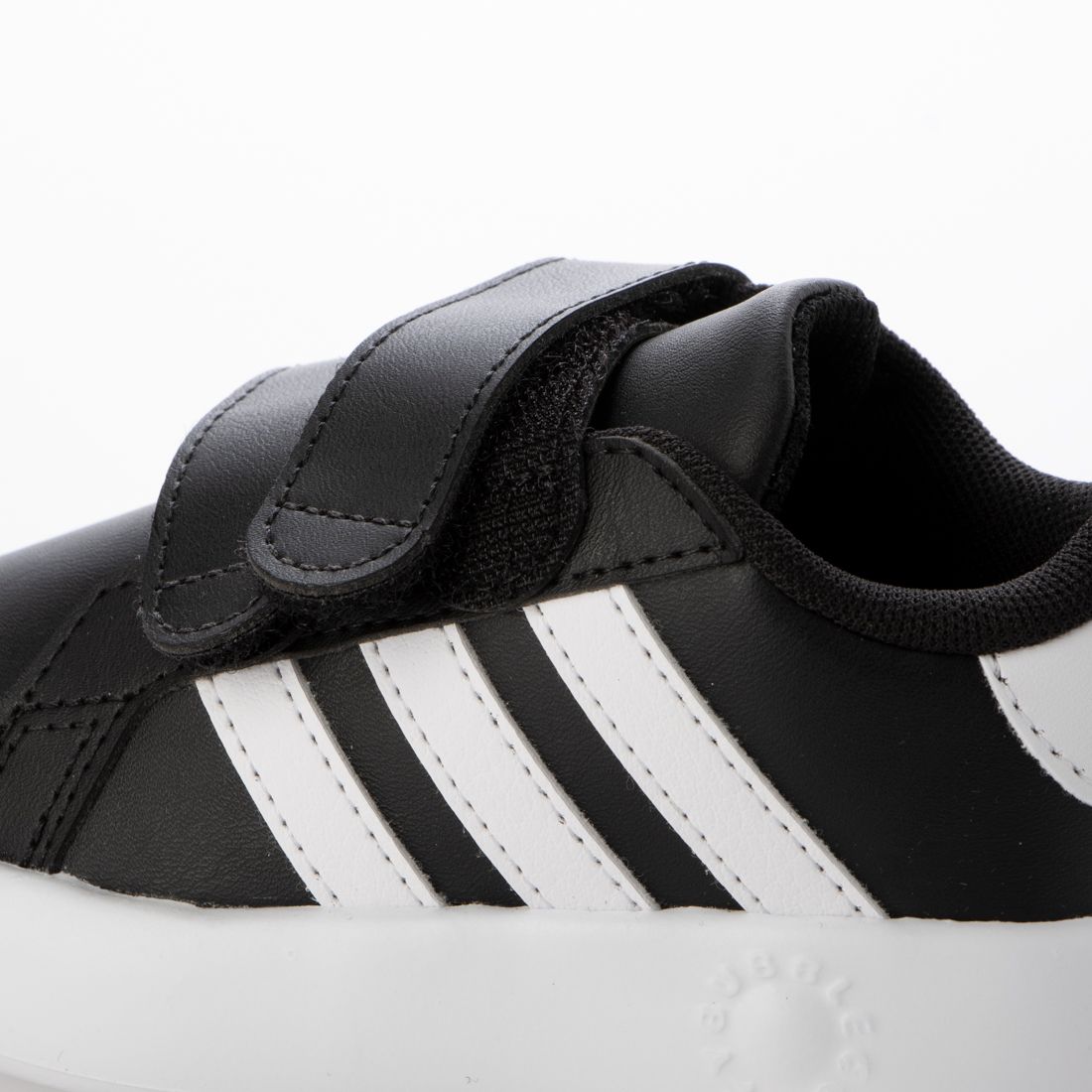 GRANDCOURT 2.0 CF I　adidas