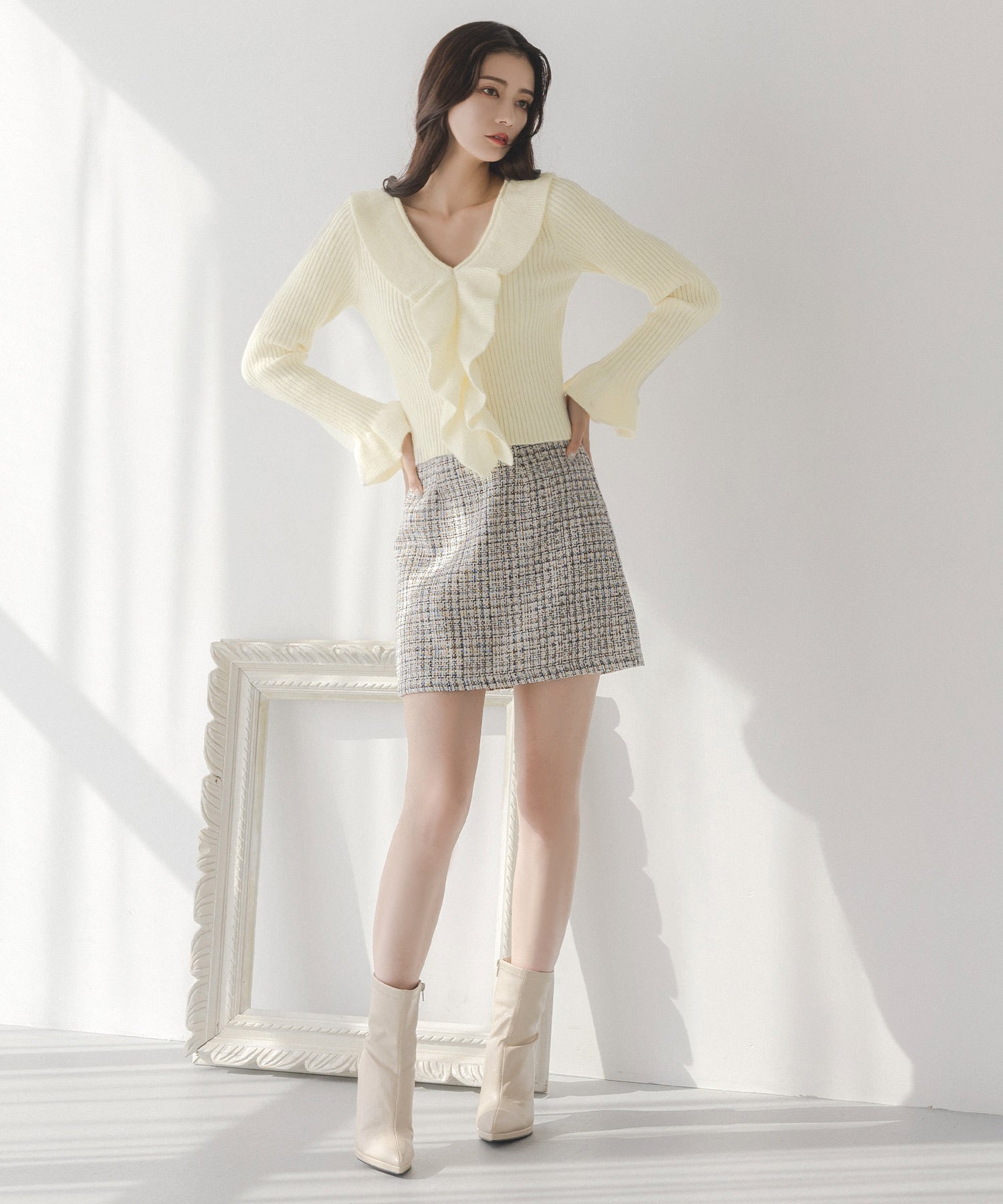 ジュリアブティック JULIA BOUTIQUE フリルデザインニットトップス/23551 （White） ホワイト