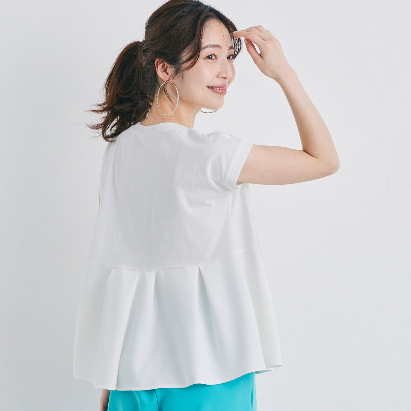 コカ coca 異素材切り替えフレンチスリーブフレアトップス （White） White