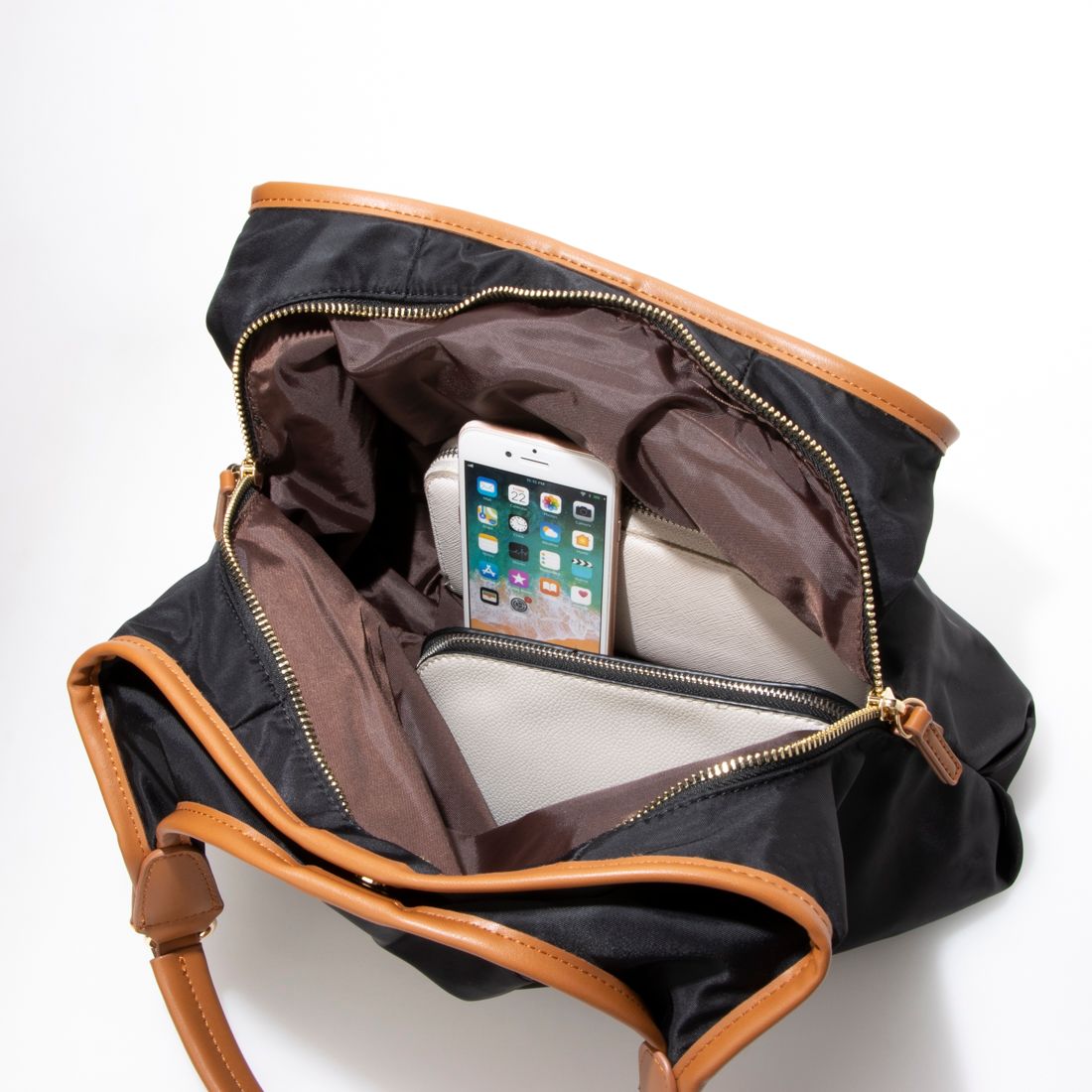 ベース BASE トートバッグ トート ハンドバッグ レディース ナイロン ナイロンバッグ シンプル 軽量 お洒落 女性 鞄 BAG 通勤 通学 三層式 ポケット 大容量 肩掛け ビジネス 手提げ 機能的 お出かけ