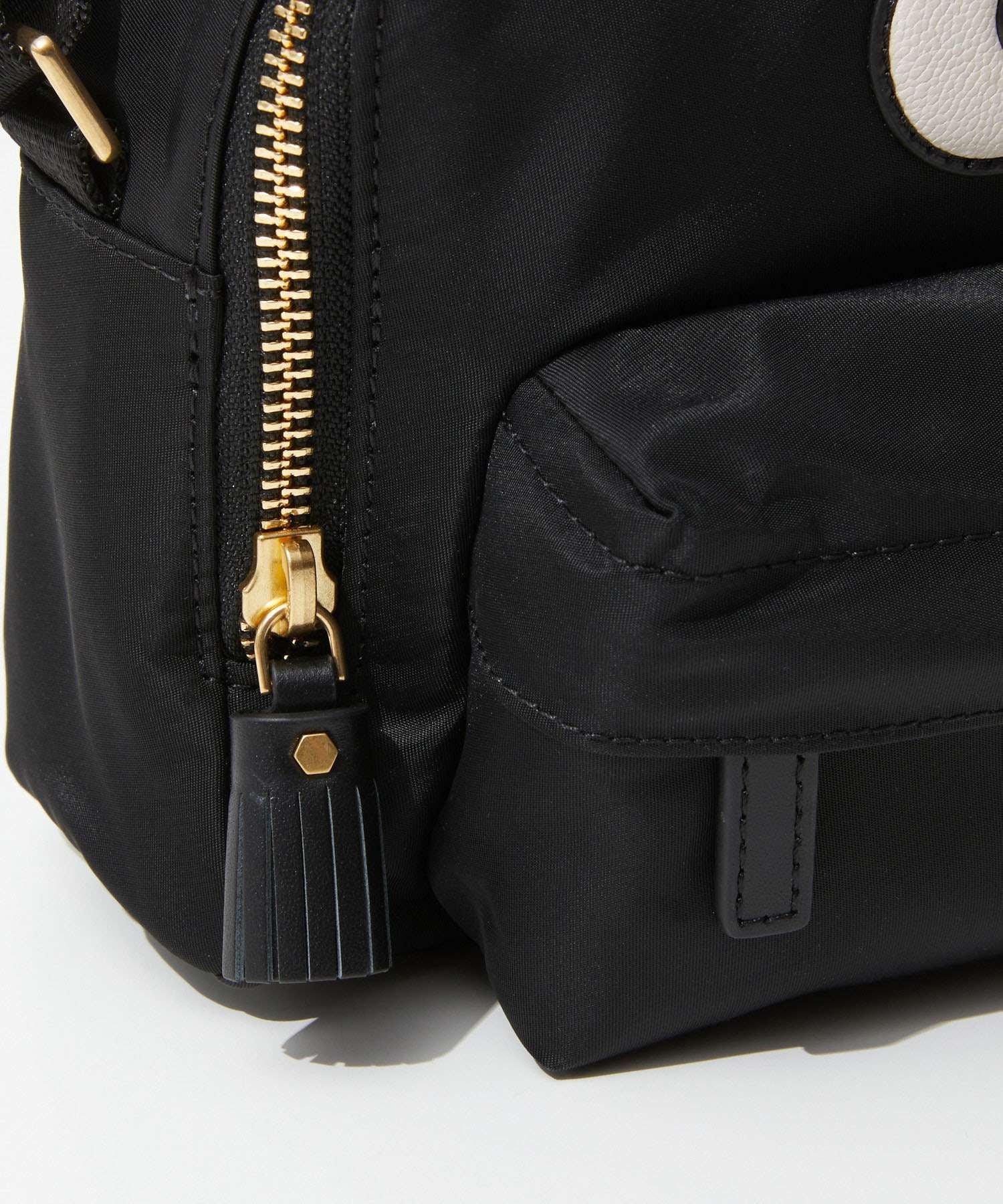 アニヤハインドマーチ Anya Hindmarch 5050925 193542 ショルダーバッグ Crossbody Pouch Eyes in ECONYL regenerated Nylon レディース バッグ アイズ クロスボディ