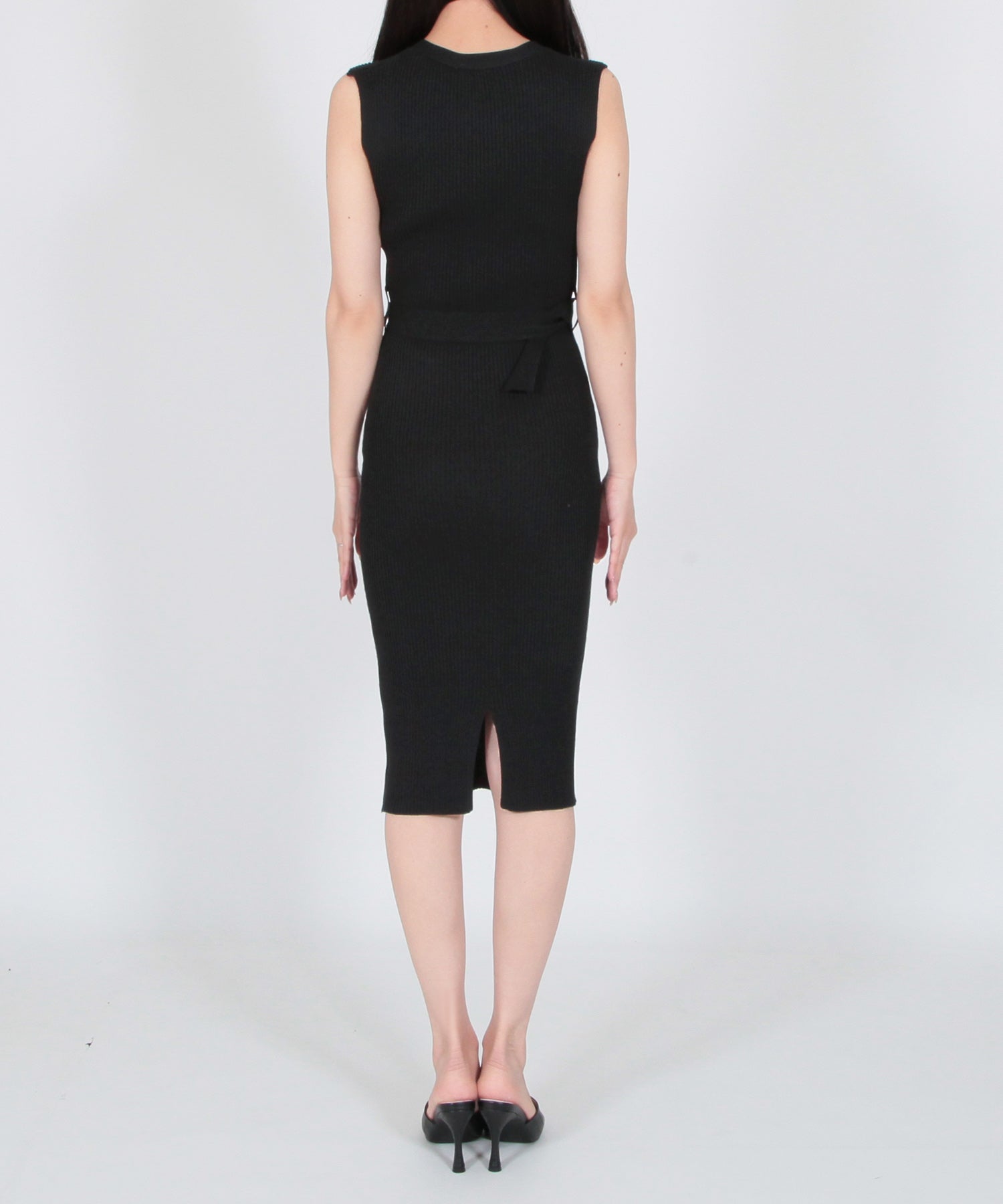 ジュリアブティック JULIA BOUTIQUE ゴールドバックルベルト付きノースリーブニットワンピース/23059 （Black） ブラック