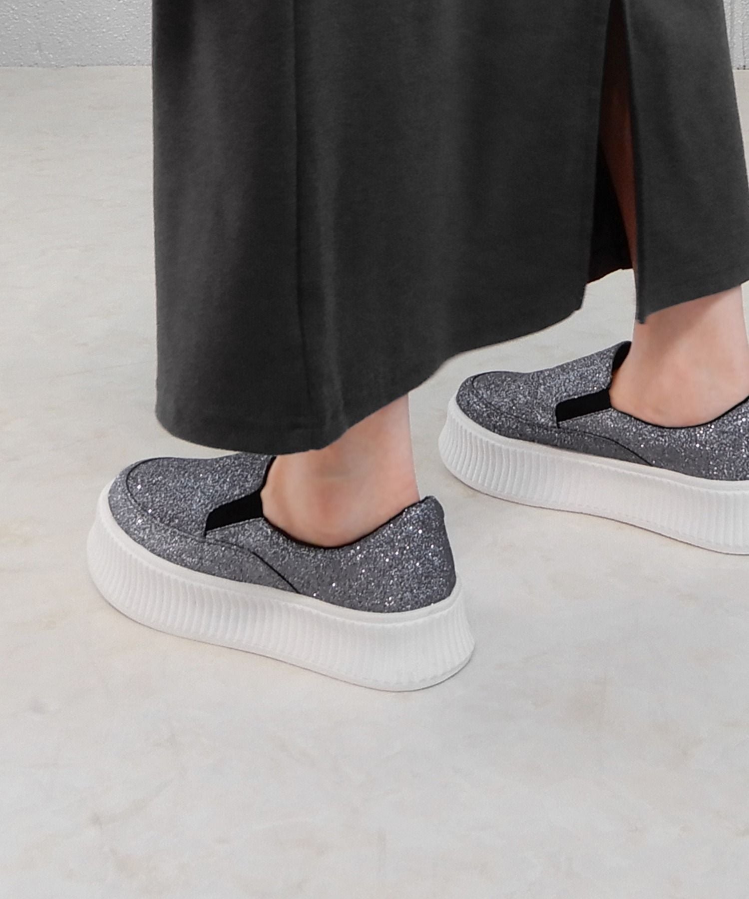 minia track sole slip-on sneakers