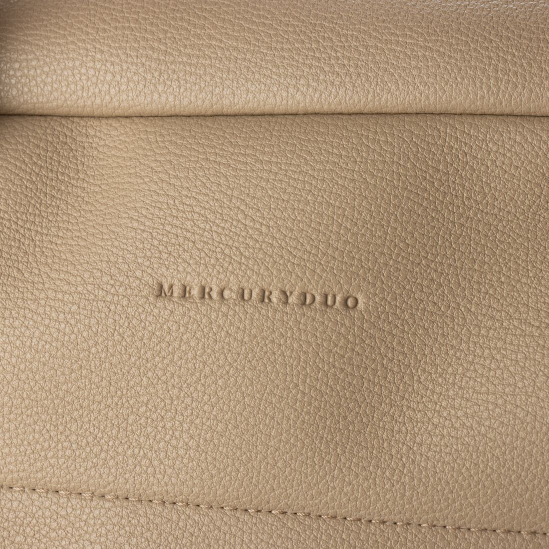 マーキュリーデュオ MERCURYDUO メタルアイレット ラージリュック